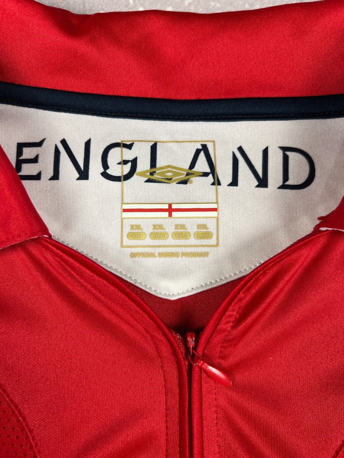 Umbro 2006/2007 Umbro Team England Training Zip Polo Shirt Jersey Size US XXL / EU 58 / 5 - 4 Thumbnail