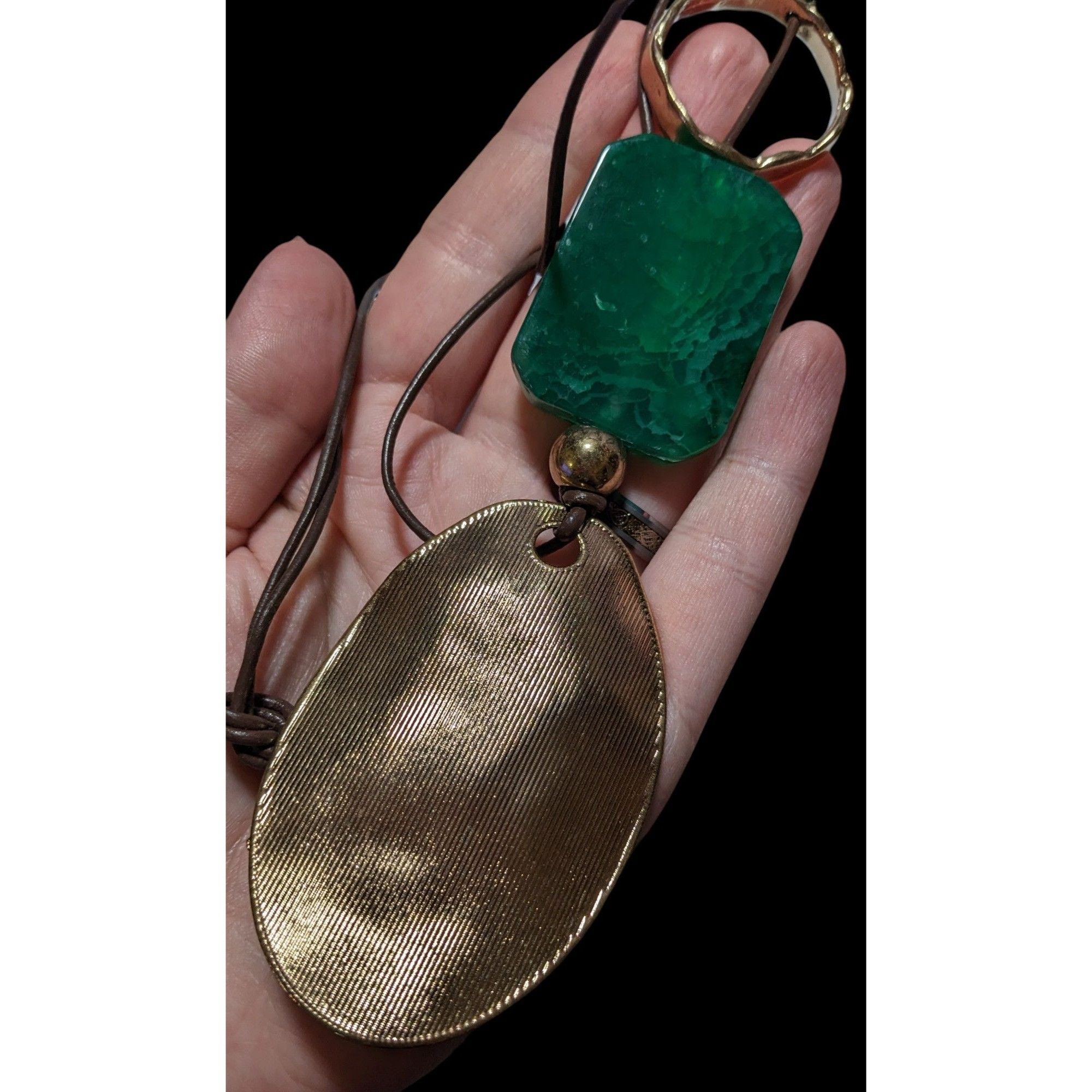Other Vintage Bohemian Green And Gold Chunky Statement Necklace Size ONE SIZE - 5 Thumbnail