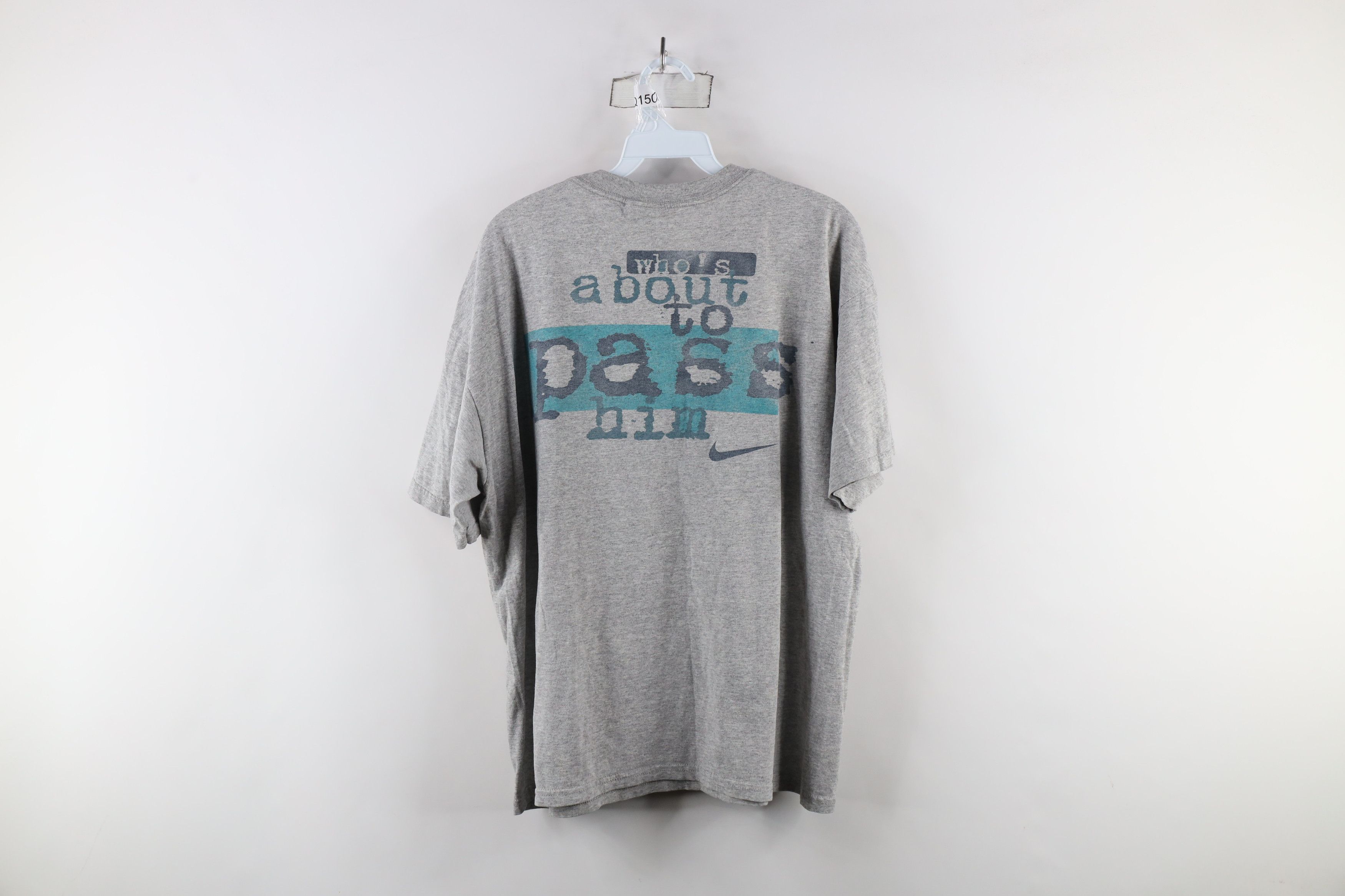 Nike × Vintage Vintage 90s Nike Great Man Is A Woman About to Pass T-Shirt Size L / US 10 / IT 46 - 11 Thumbnail