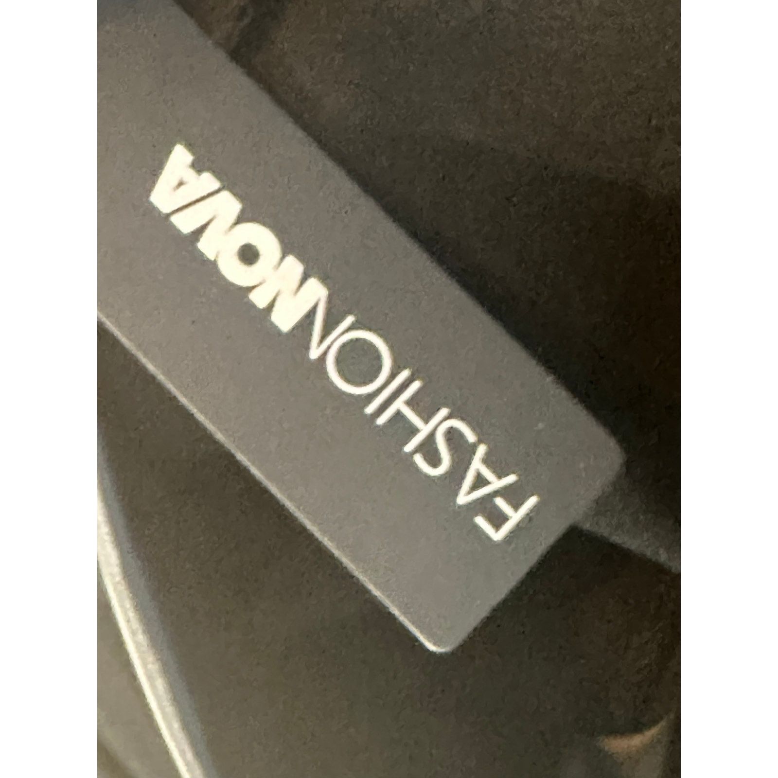 Fashion Nova Fasihon Nova black faux leather mini skort size medium Size 27" / US 4 / IT 40 - 8 Thumbnail
