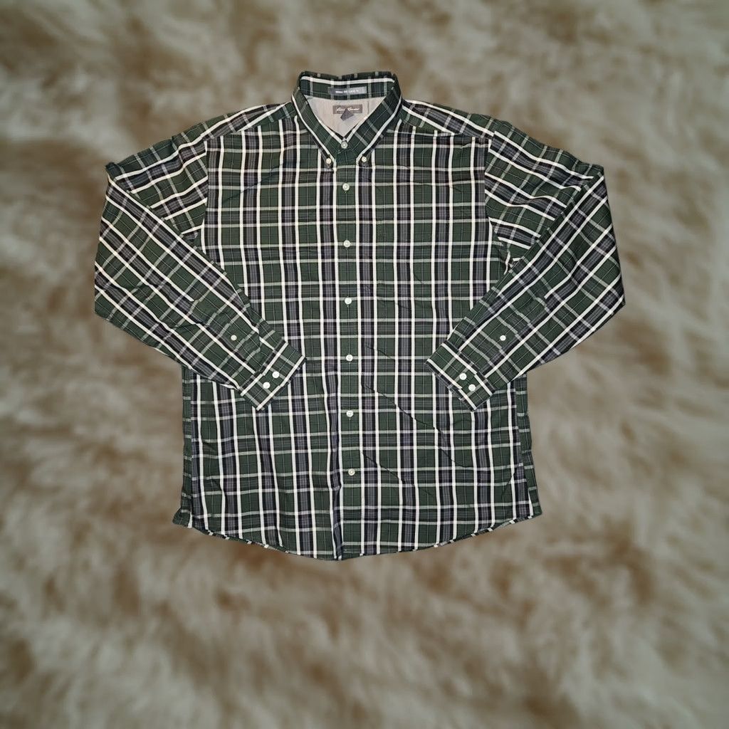 Eddie Bauer Eddie Bauer Button-Down Shirt Men's XL Green Wrinkle Free Classic Plaid Button-Up Pocketed Size US XL / EU 56 / 4 - 1 Thumbnail