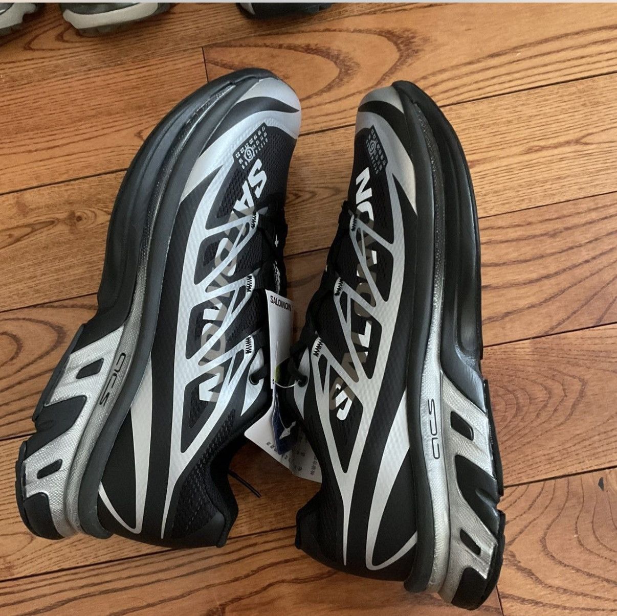 Maison Margiela × Salomon Salomon x MM6 XT-6 Size US 10.5 / EU 43-44 - 2 Thumbnail