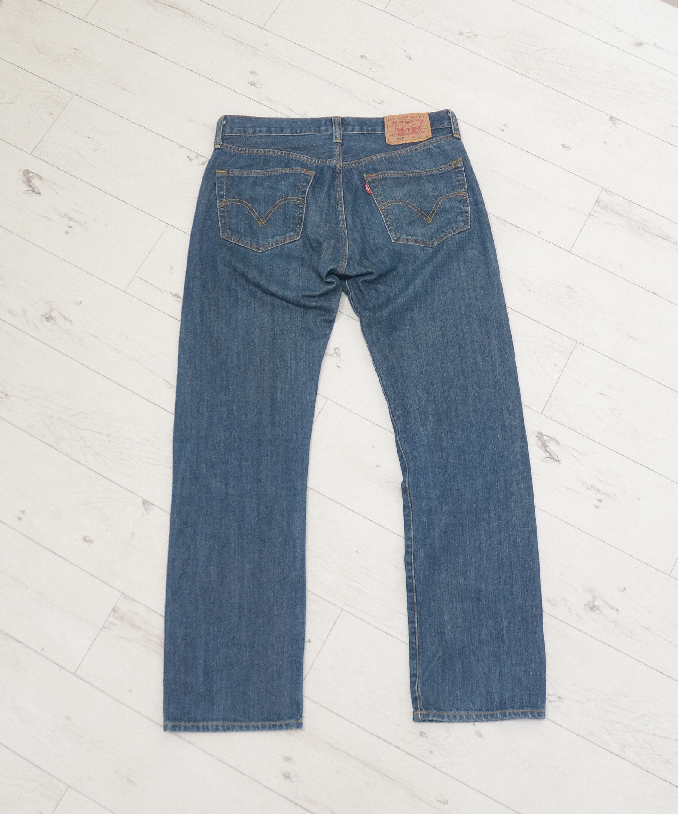 Levi's 501 Vintage Light Wash Faded Denim Jeans w32 l32