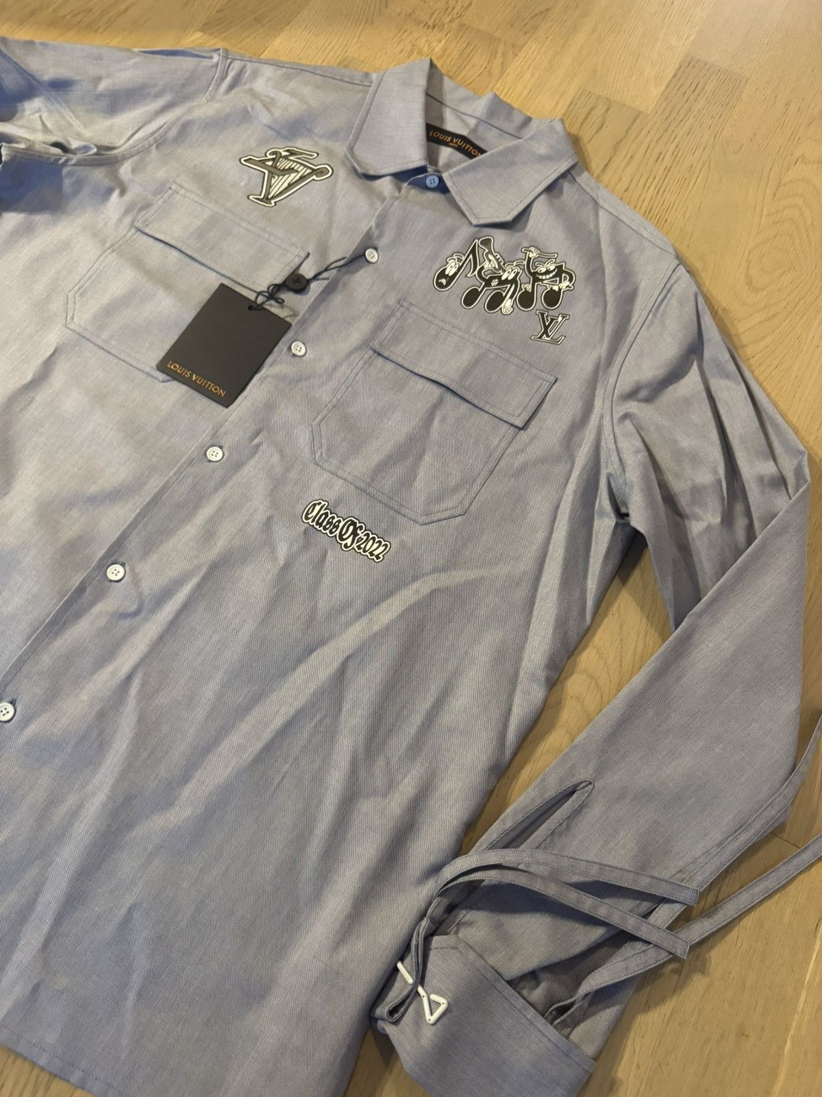 Louis Vuitton LOUIS VUITTON shirt see photos for real tape measurements Size US M / EU 48-50 / 2 - 2 Thumbnail