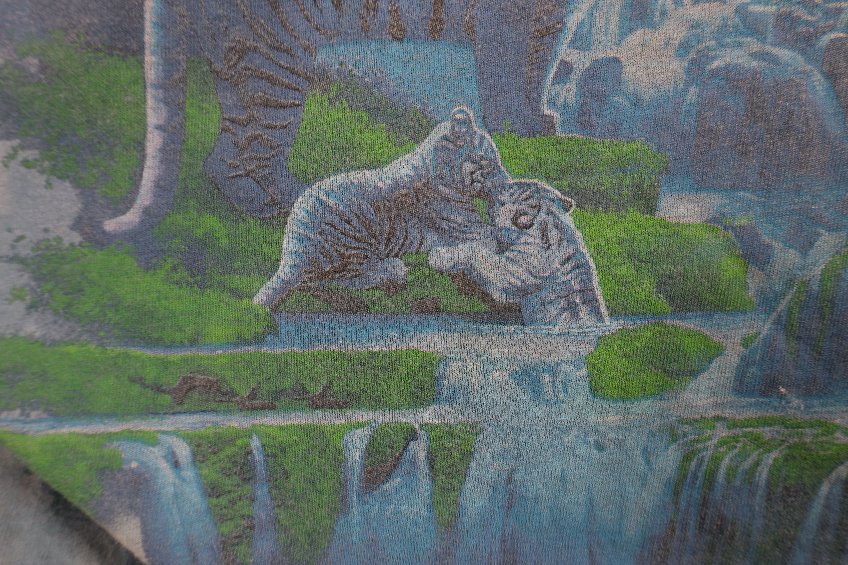 Liquid Blue × Vintage Vintage Y2K Liquid Blue Nature White Tiger Acid Wash T-Shirt Size US XXL / EU 58 / 5 - 5 Thumbnail