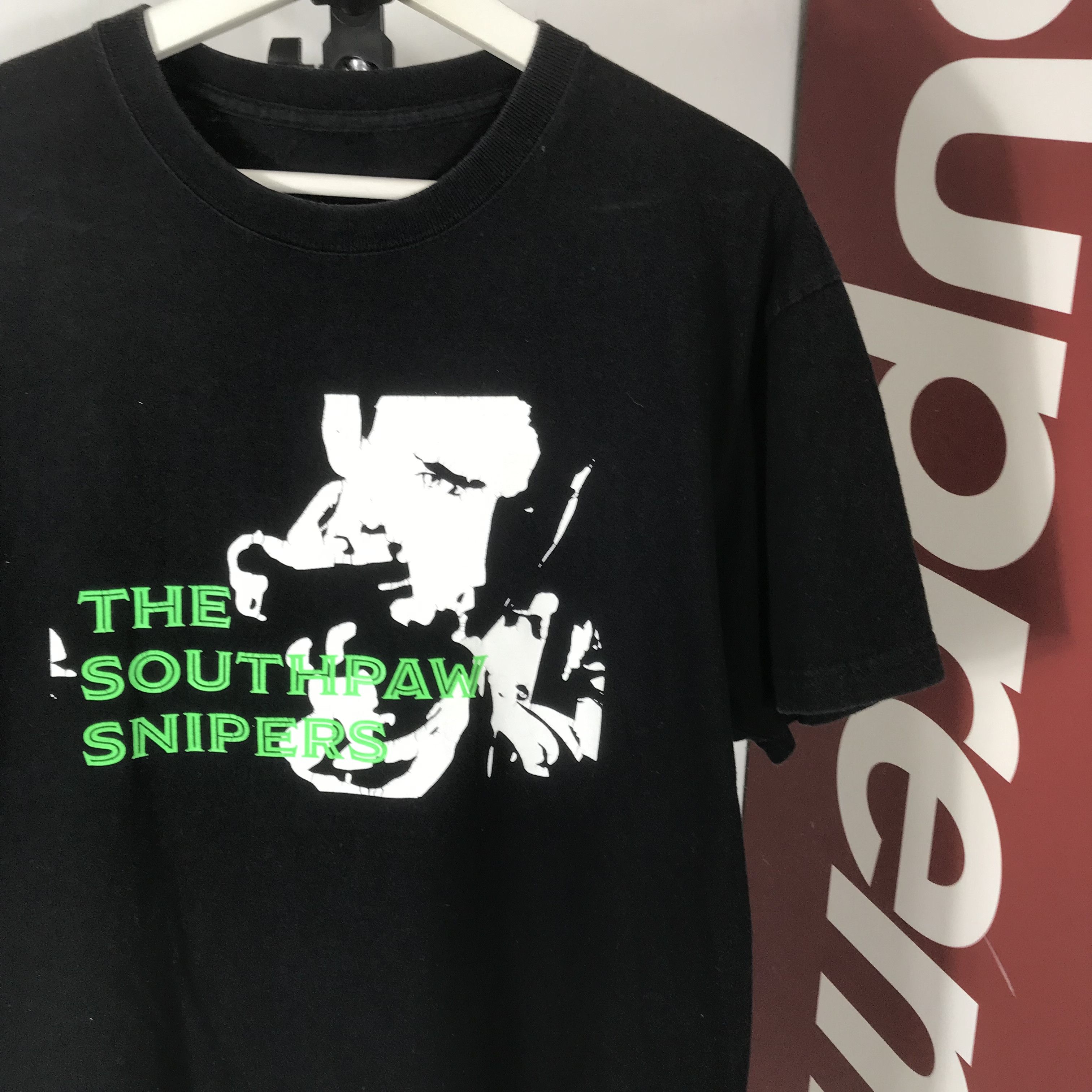 Vintage Vintage the southpaw Sniper Alley T Shirt Tee Y2K Size US L / EU 52-54 / 3 - 3 Thumbnail