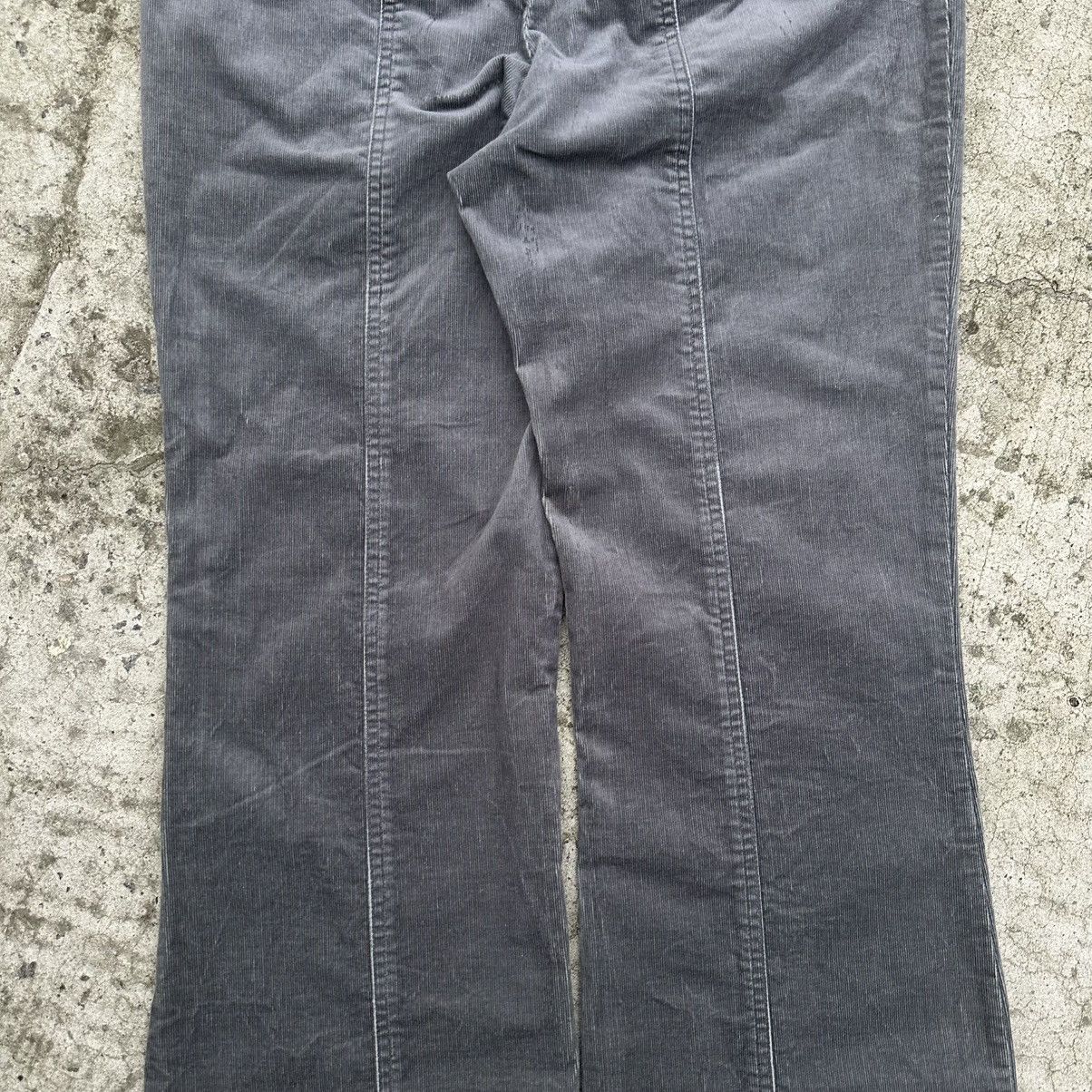 St. John Vintage Women’s Velvet John low-rise jeans Flared Y2K Size 34" / US 12 / IT 48 - 11 Thumbnail