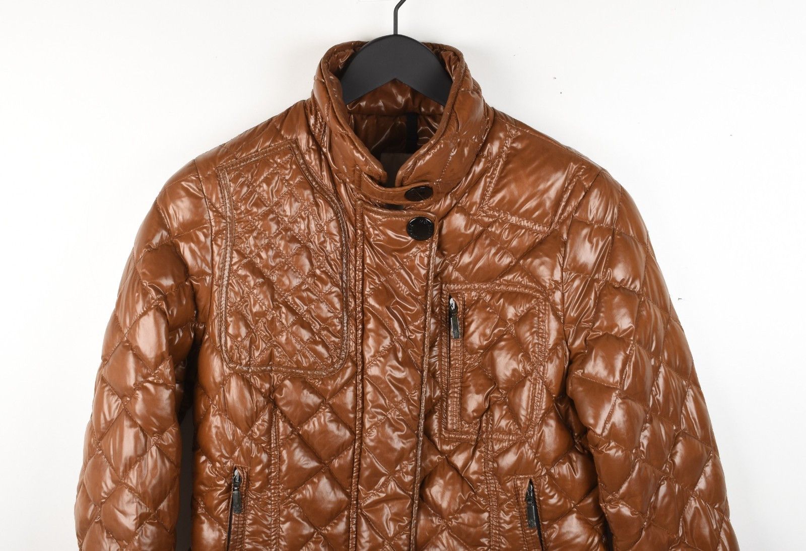 Moncler Original Moncler Bayonne Women Down Jacket Size 3 / M H5494 Size M / US 6-8 / IT 42-44 - 2 Thumbnail
