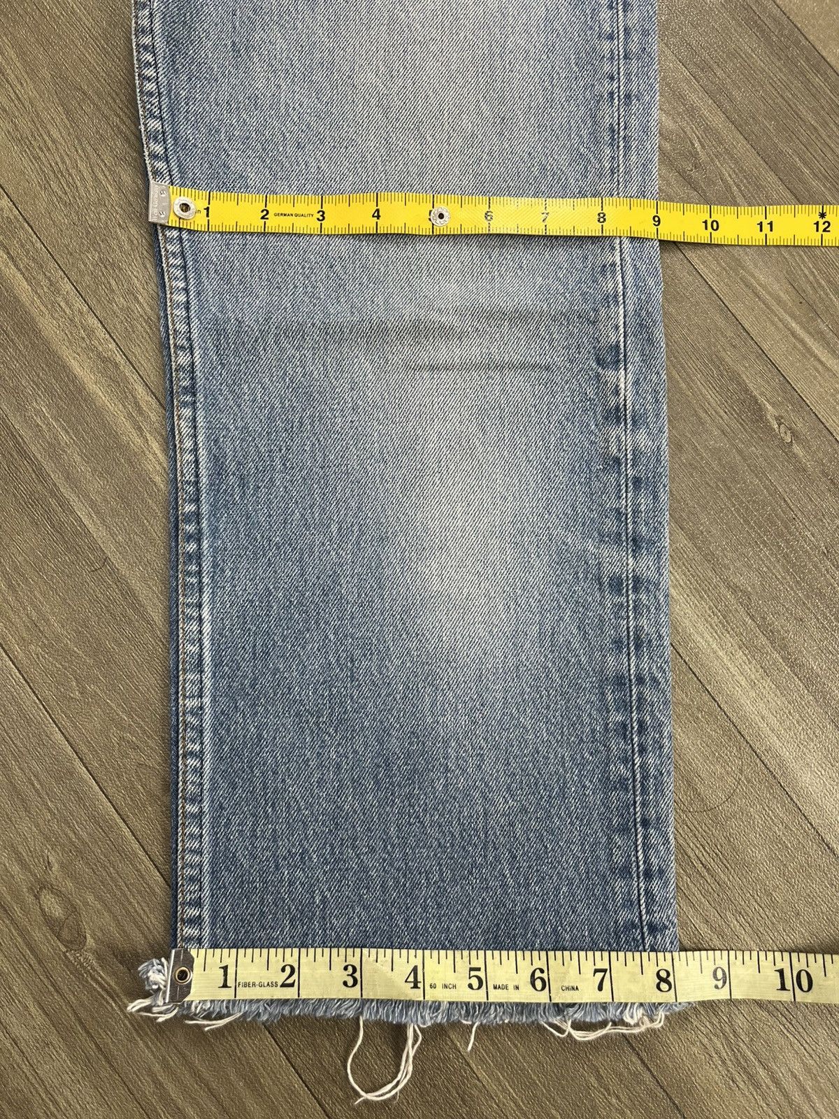 Levi's Vintage Clothing 🇺🇸1970s Vintage Levis 501XX Cut Off Straight Leg Blue Jeans Size US 29 - 22 Thumbnail