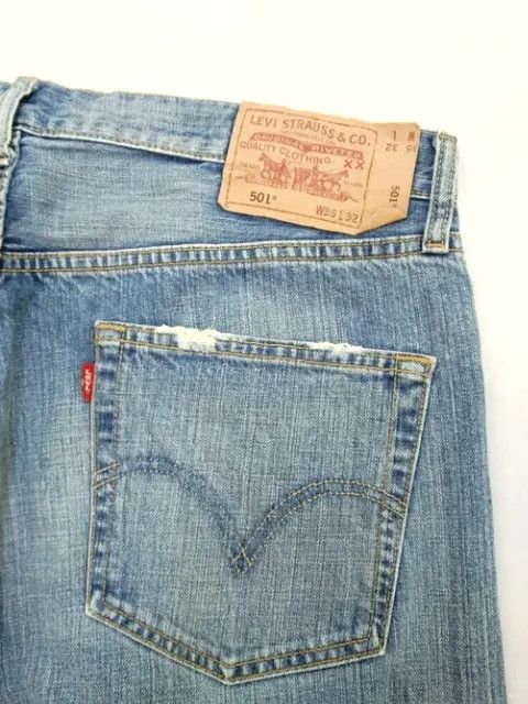 Levi's Vintage Levi's 501 Straight Leg Distressed Blue Washed 36x32 Size US 36 / EU 52 - 3 Thumbnail