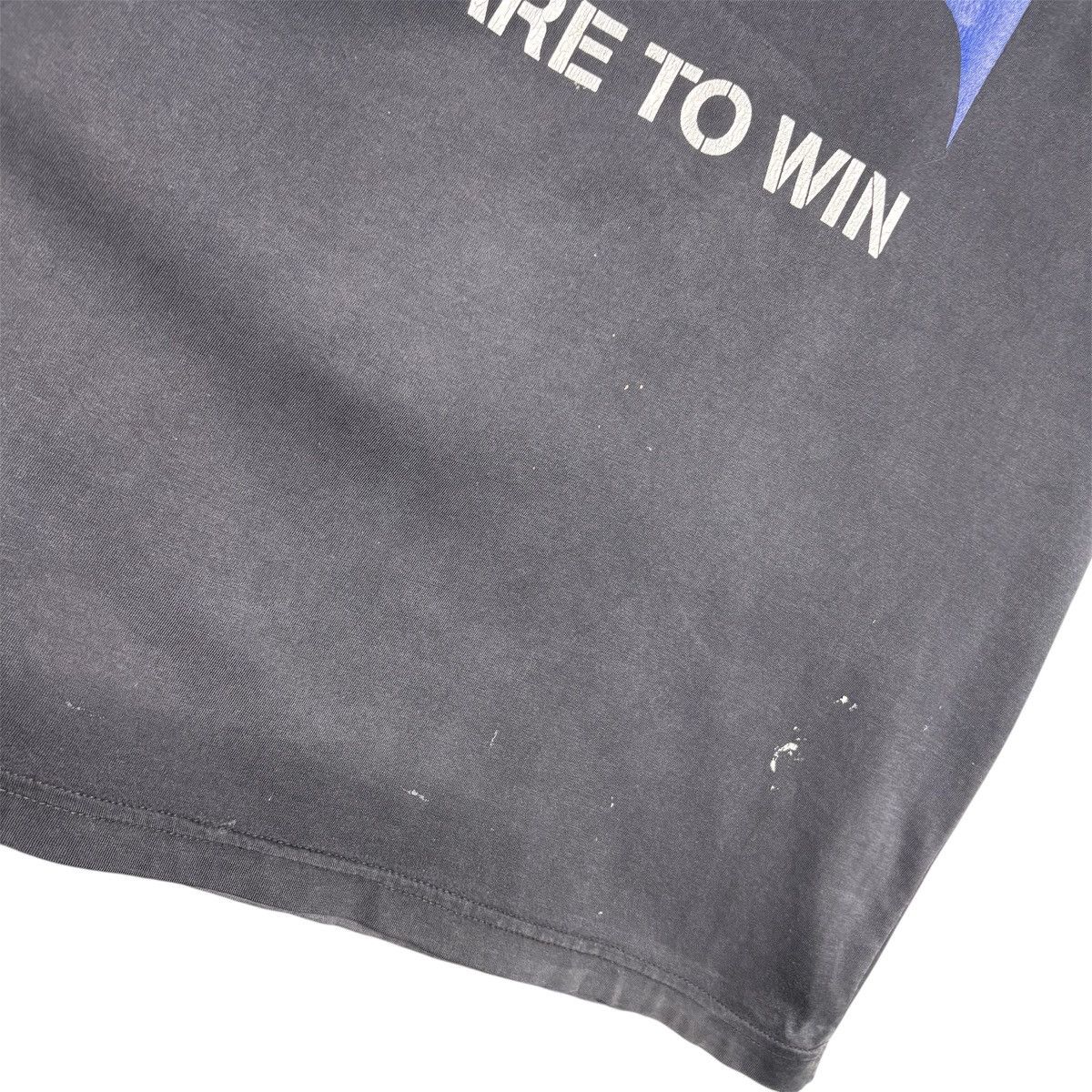 Vintage Vintage John Cummins Dare To Struggle Dare To Win T-Shirt Size US XL / EU 56 / 4 - 7 Thumbnail