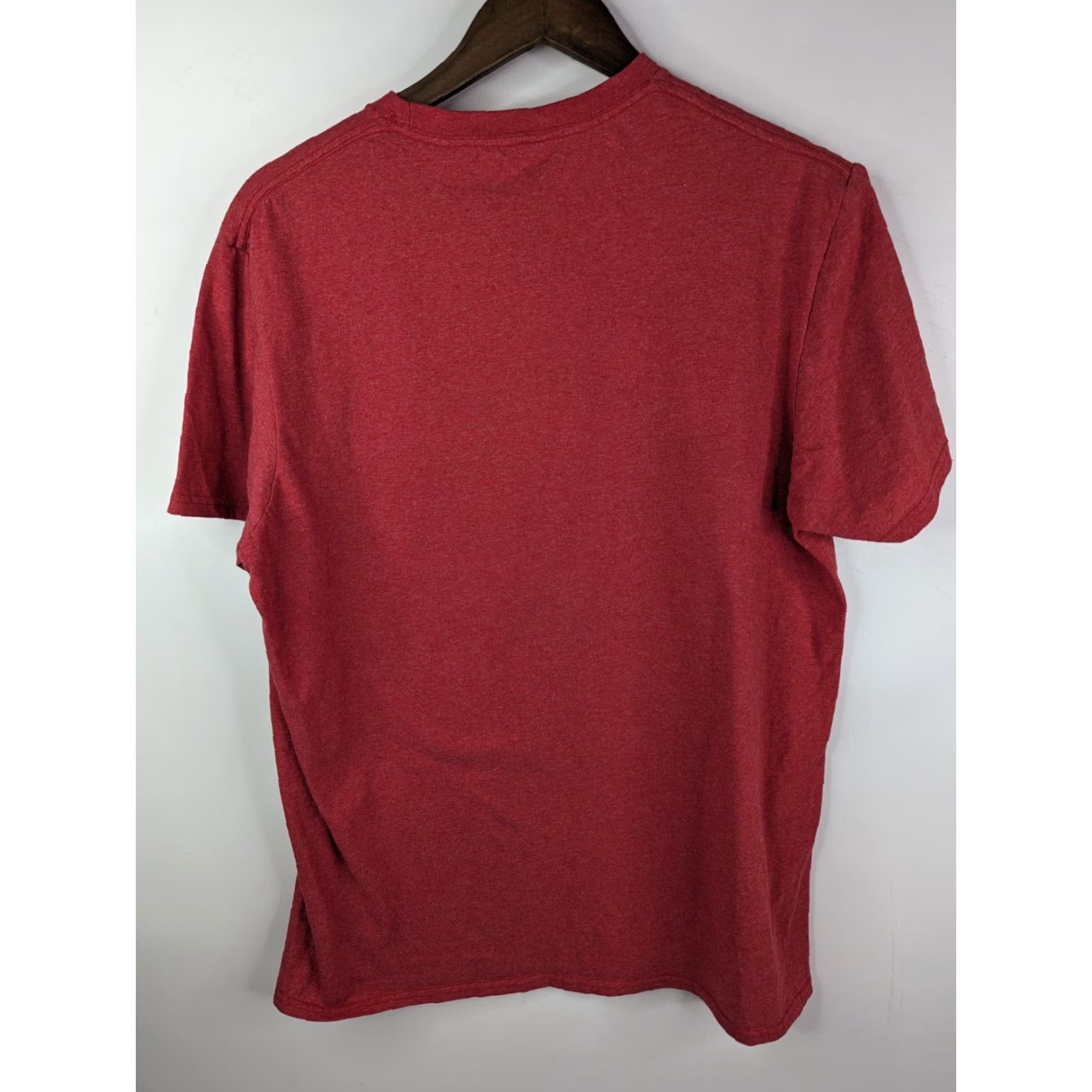 Disney Disney Lion King Hakuna Matata Short Sleeve T-Shirt Men Large Red Disney Lion King T-Shirt Mens Large Red Hakuna Matata Size US L / EU 52-54 / 3 - 4 Thumbnail