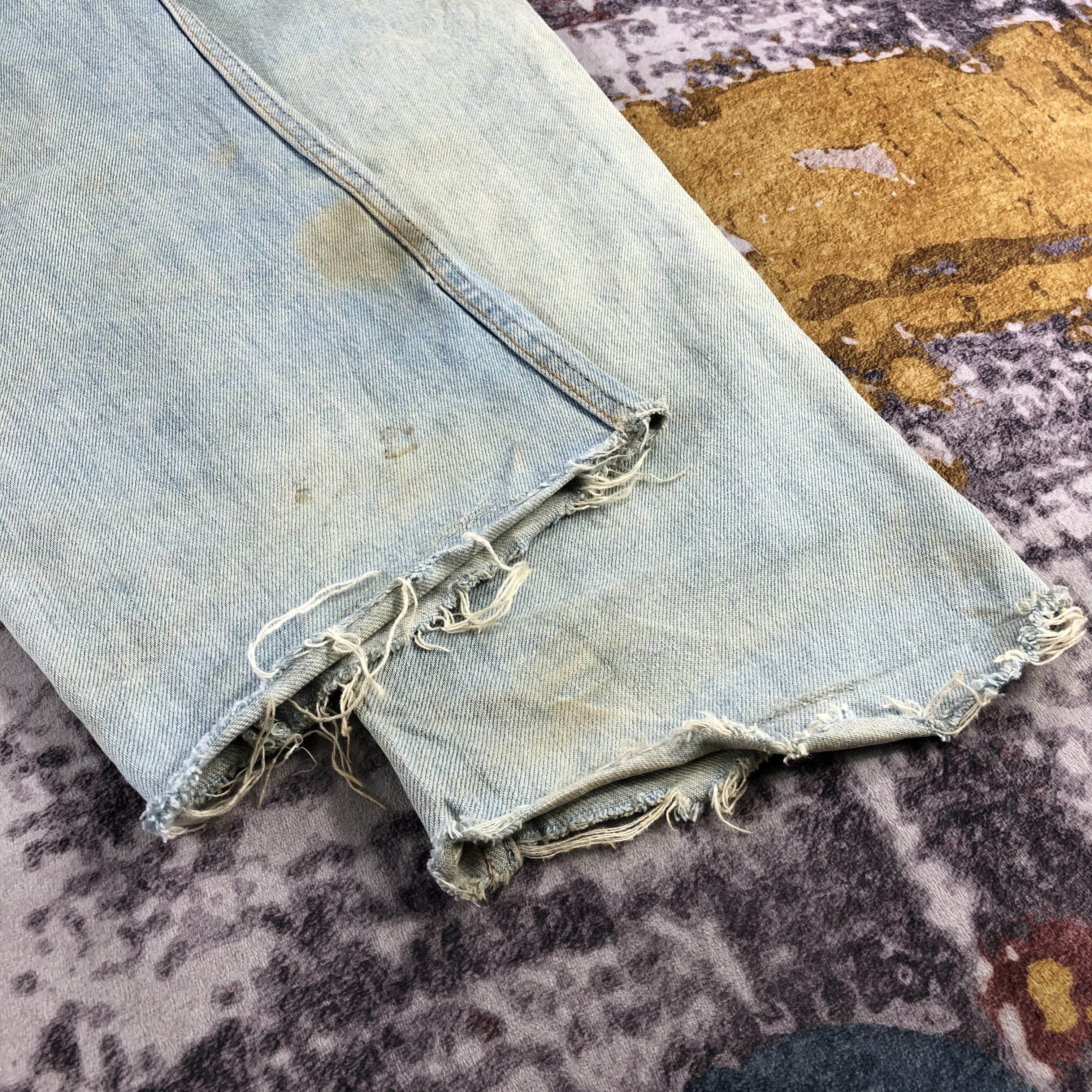 Levi's Vintage 90s Light Wash Levis 501 Jeans-JM3029 Size US 33 - 4 Thumbnail