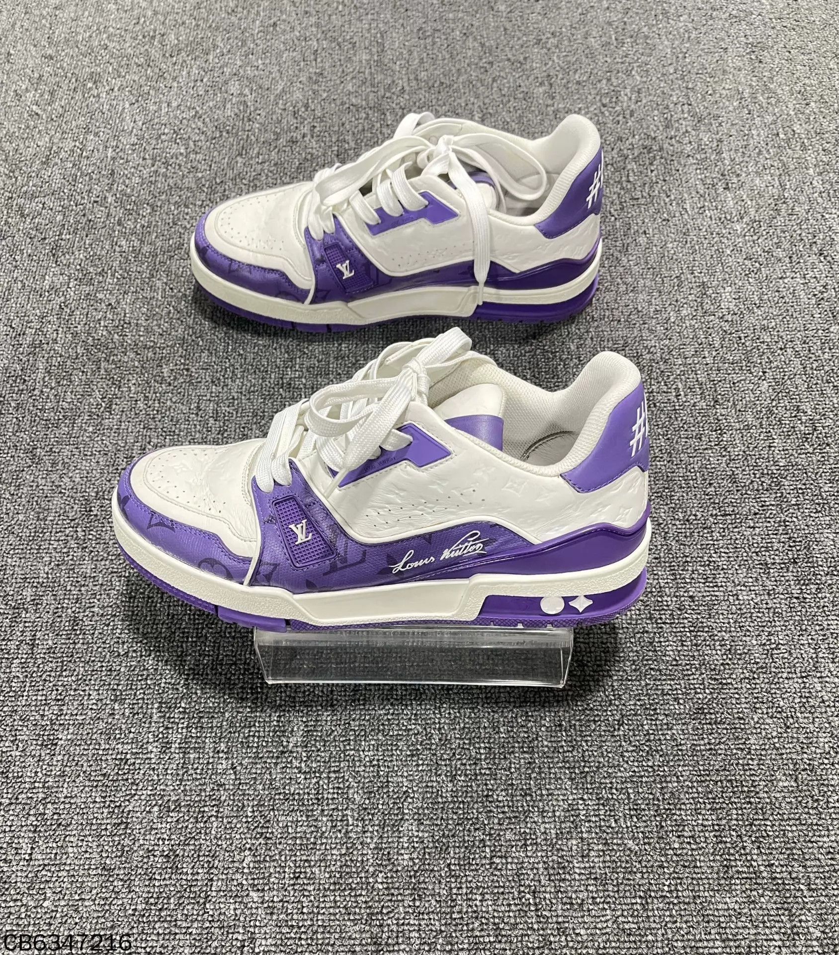 Louis Vuitton LV Trainer White Purple Embossed Allover 98 New 39 Size US 8.5 / IT 38.5 - 3 Thumbnail