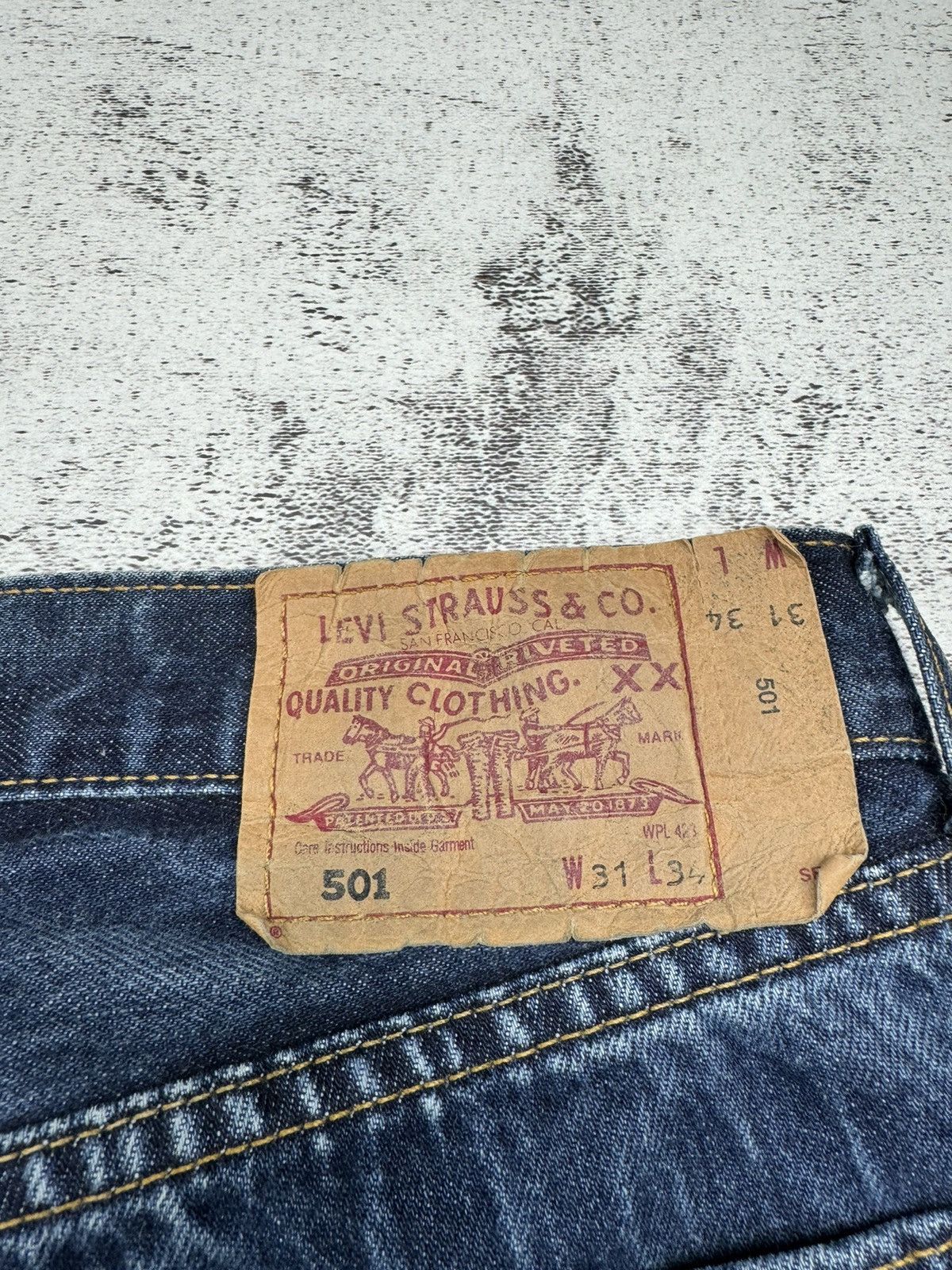 Levi's Vintage 90S Stright Levis 501 Classic Basic USA Denim Jeans Size US 31 - 8 Thumbnail
