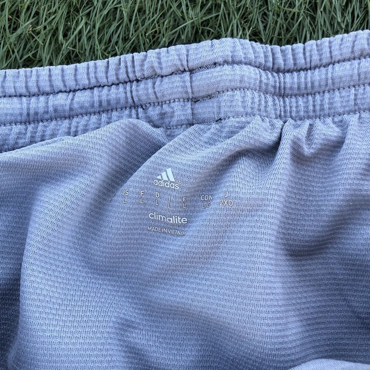 Adidas Adidas shorts Size US 36 / EU 52 - 3 Thumbnail