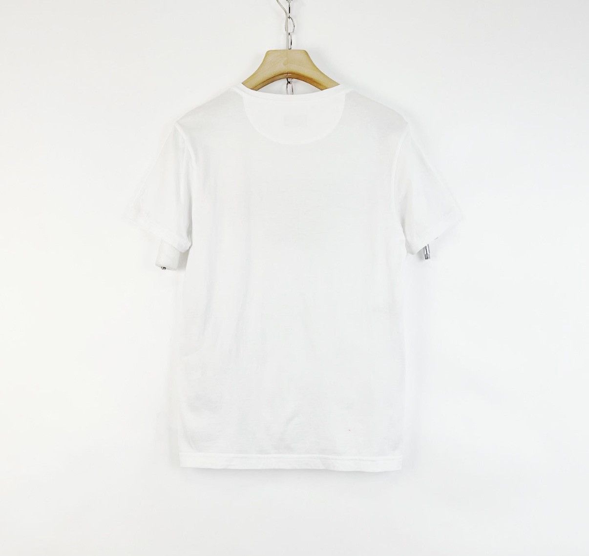 Fendi Fendi / White Letter Embroidered Short Sleeve T-Shirt K12 Size US S / EU 44-46 / 1 - 2 Thumbnail