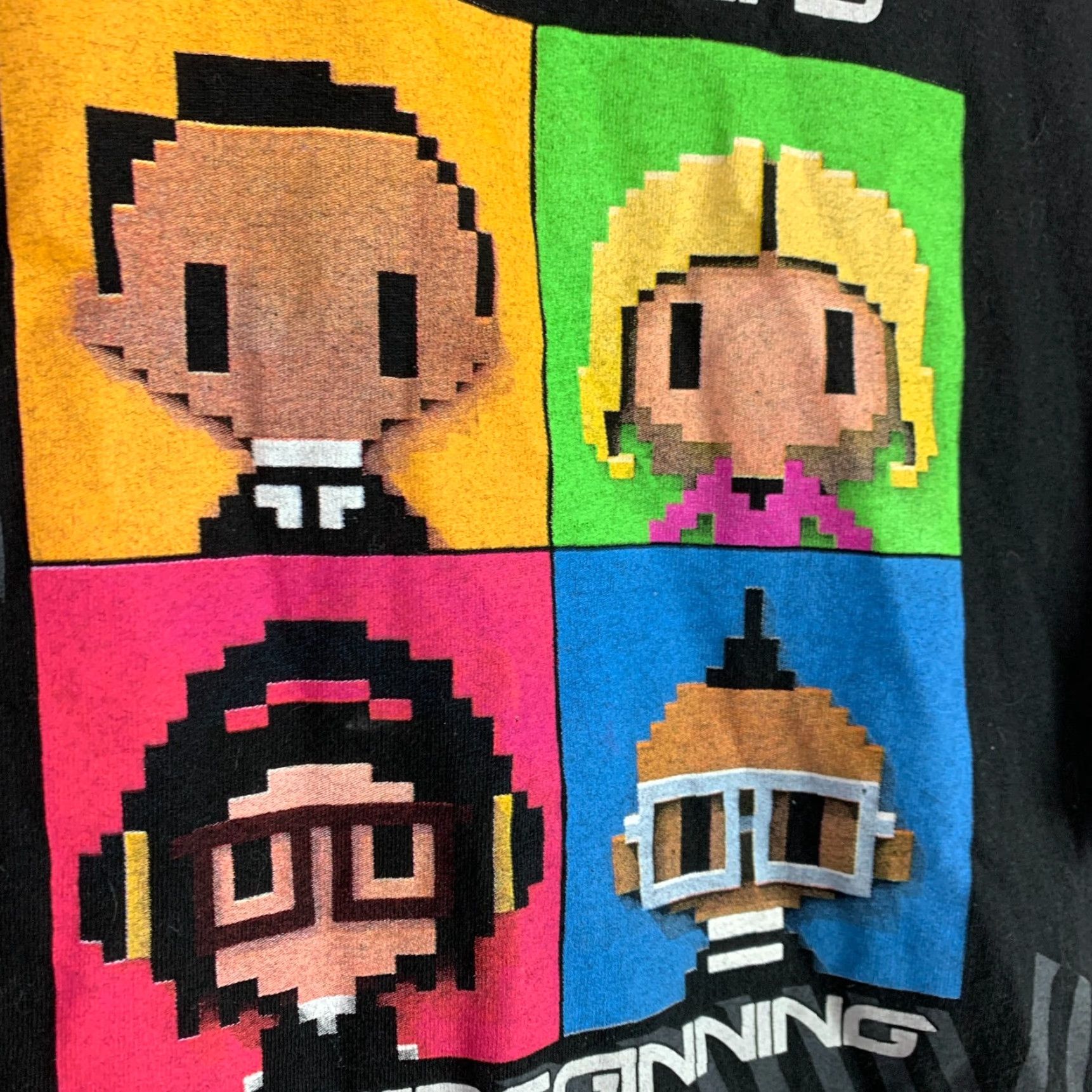 Vintage The Beginning Black Eyed Peas Tee T-Shirt Shirt Large Mens 100% Cotton Graphic Short Sleeve Crew Neck Black 2011 Superbowl XLV Vintage No N/A Size US L / EU 52-54 / 3 - 3 Thumbnail