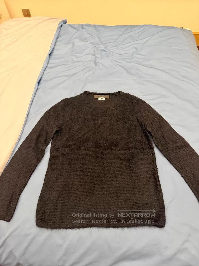 Comme des Garcons Comme Des Garcons Men's knitted sweater Size US S / EU 44-46 / 1 - 1 Thumbnail