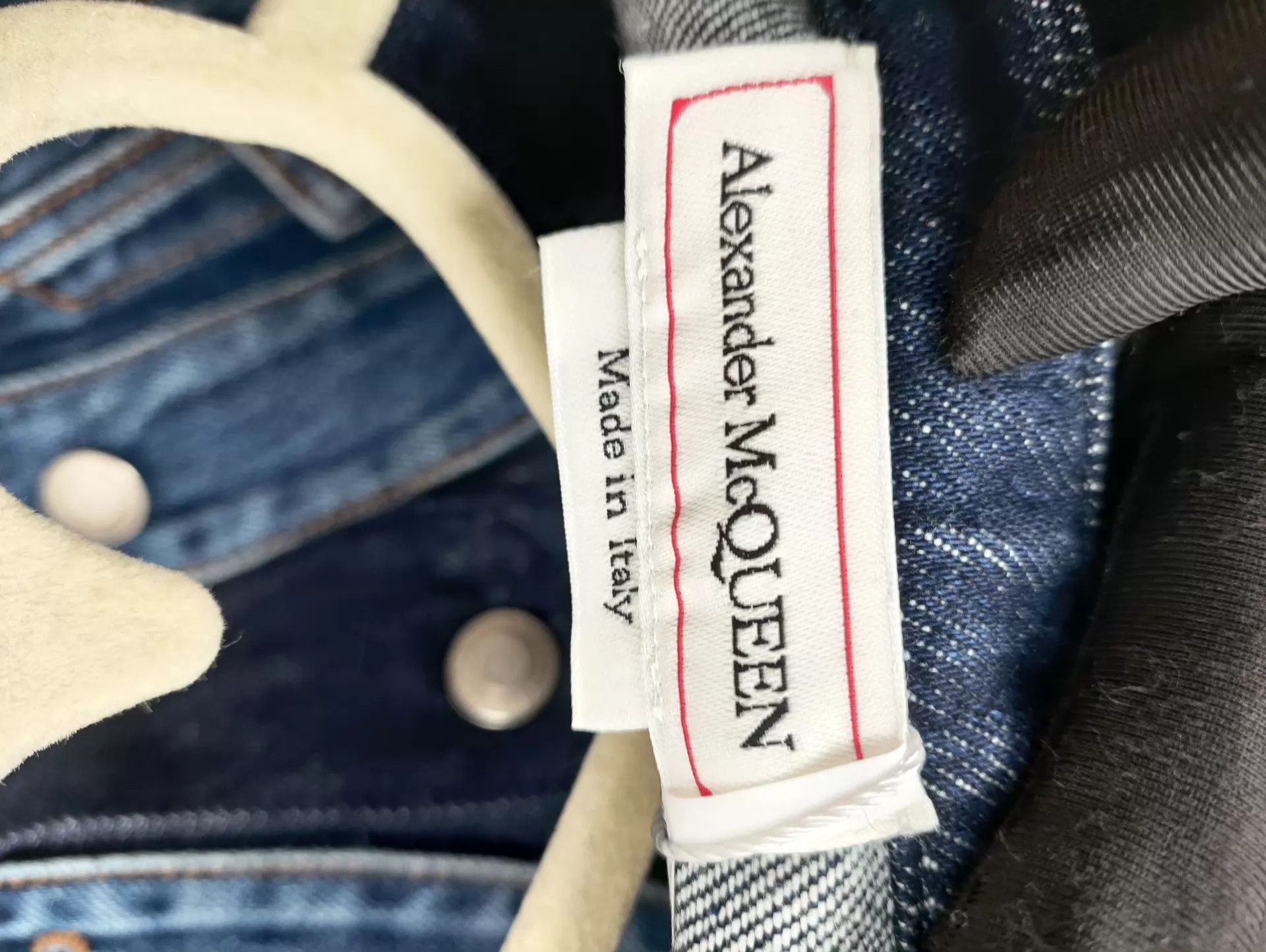 Alexander McQueen Alexander McQueen denim jacket blue 40 250516ZJQ2L02 Size S / US 4 / IT 40 - 3 Thumbnail