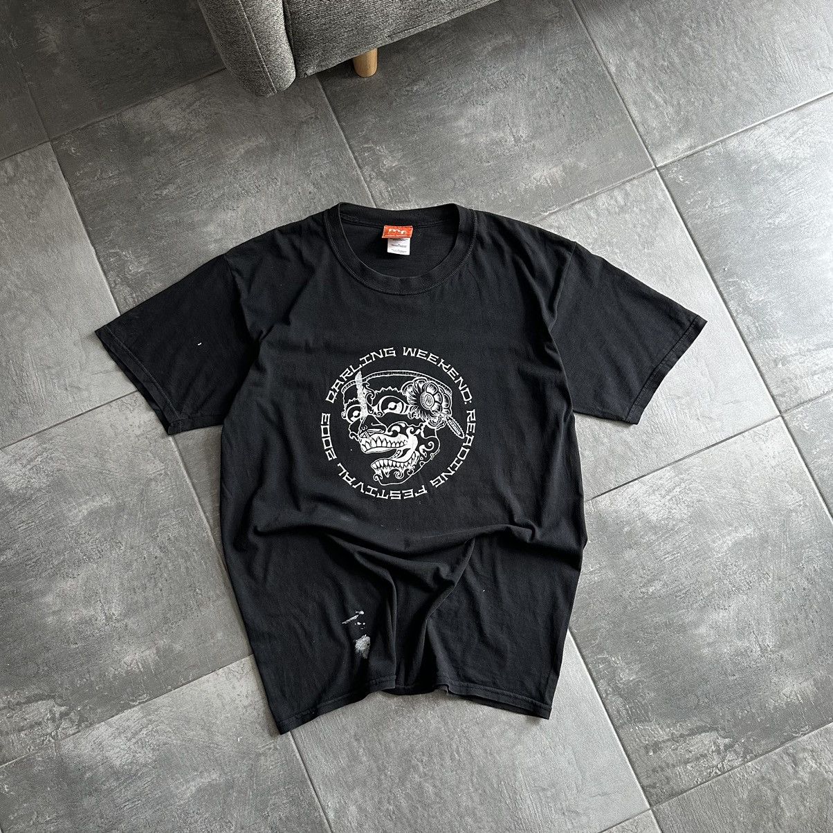 Band Tees × Vintage Vintage Japanese Style Carling Weekend T-shirts Band 2003 Size US L / EU 52-54 / 3 - 3 Thumbnail