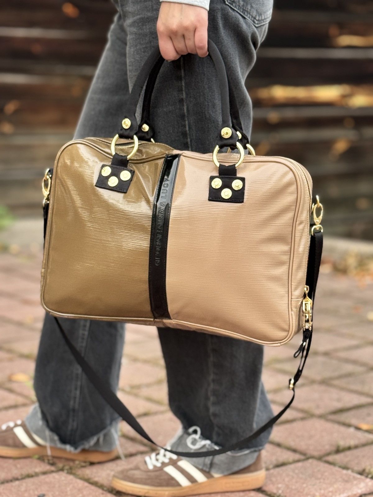 Designer × George Gina & Lucy NEW GEORGE GINA & LUCY HOOLEYMOOLEY GLOSS HANDLE BAG Size ONE SIZE - 1 Thumbnail
