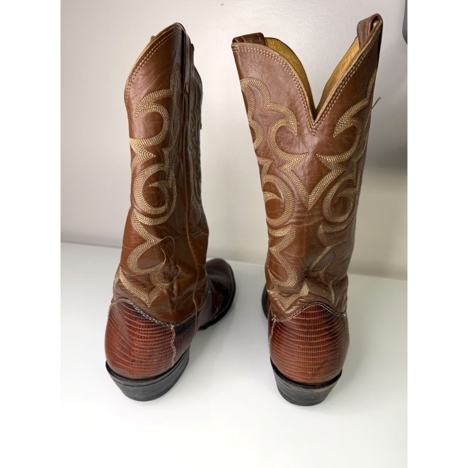 VINTAGE Nocona Cowboy Boots Brown Lizard Skin 8.5 EE Pull-On  display picture 3