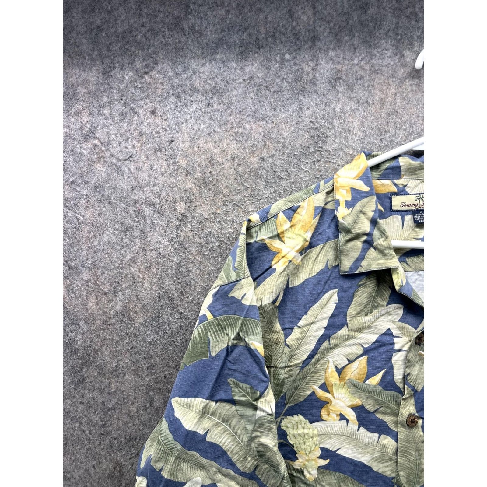 Tommy Bahama Tommy Bahama Shirt Mens M Floral Silk Hawaiian Short Sleeve Button Front Blue Tropical Beach Casual Size US M / EU 48-50 / 2 - 7 Thumbnail