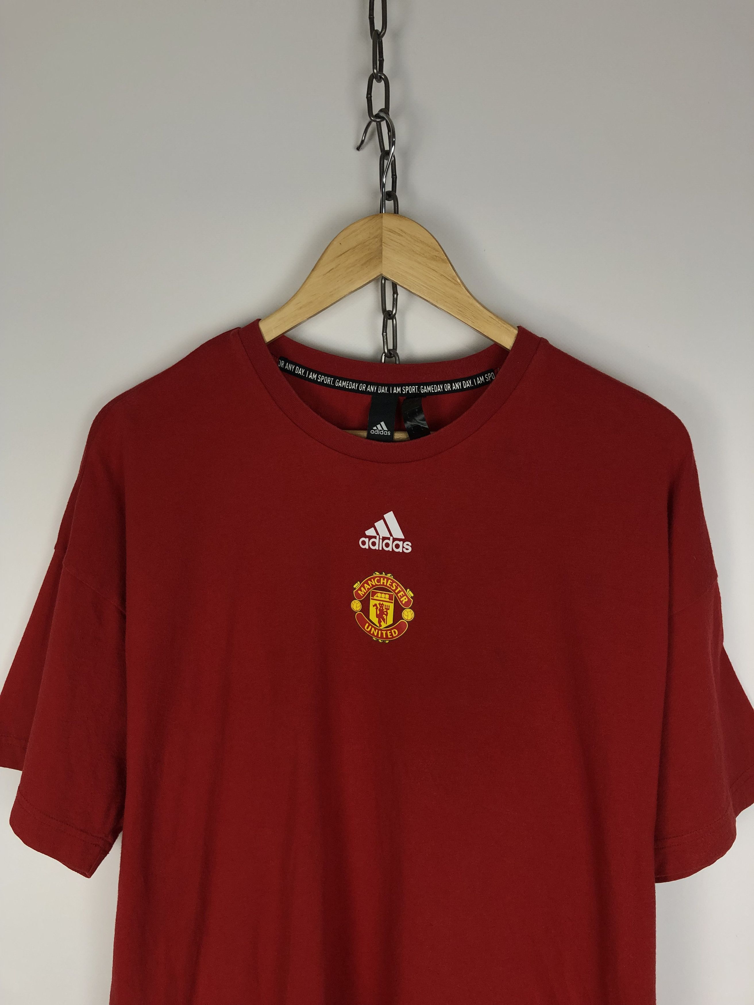 Adidas Adidas x Manchester United T-Shirt Red size L Size US L / EU 52-54 / 3 - 3 Thumbnail