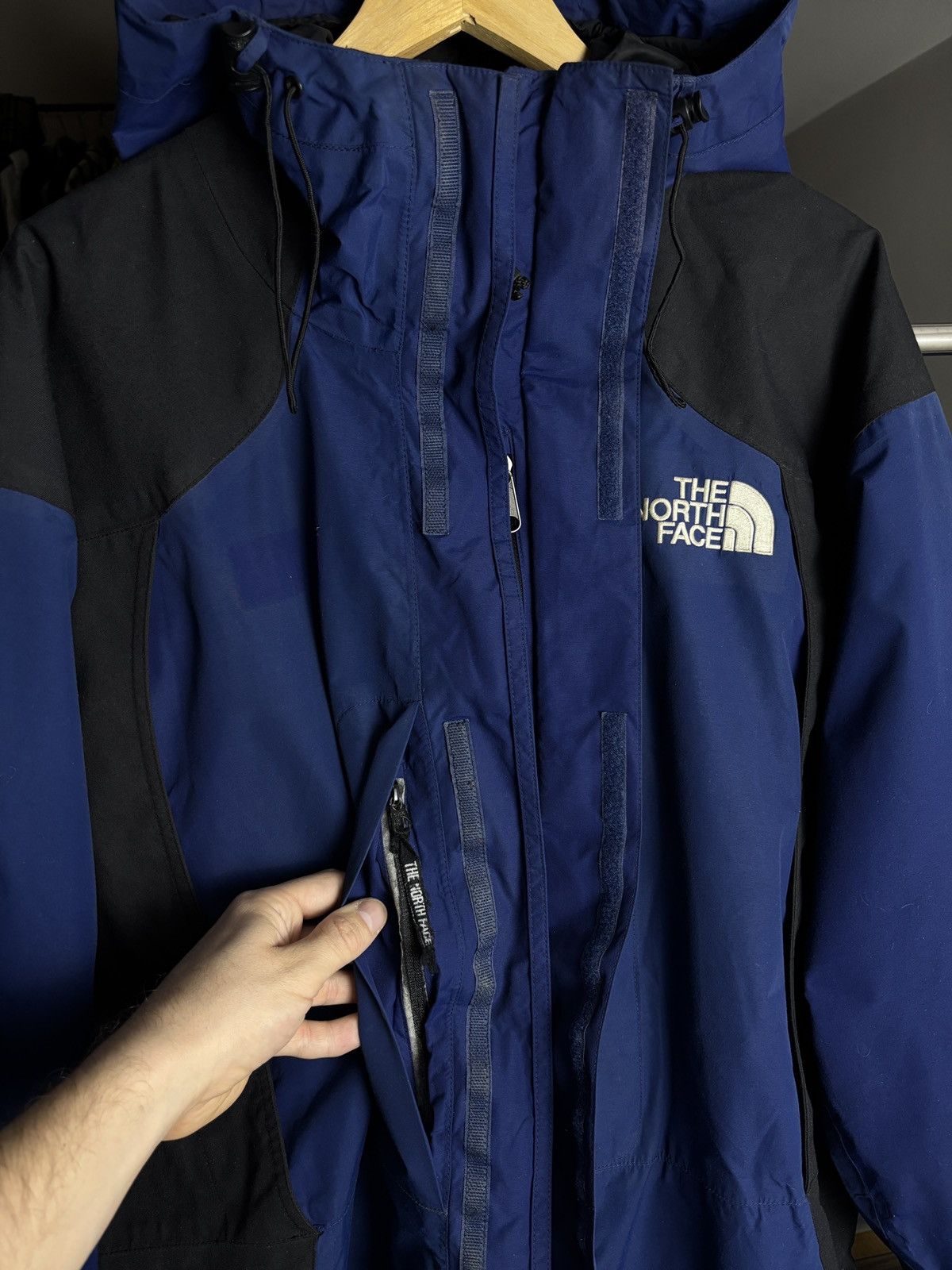 The North Face 90s The North Face Gore-Tex Vintage Jacket Size US XL / EU 56 / 4 - 4 Thumbnail