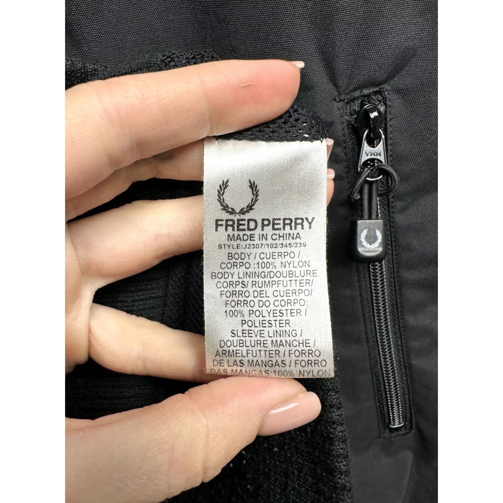 Fred Perry VINTAGE Fred Perry Mens Nylon Jacket L Black Size US L / EU 52-54 / 3 - 6 Thumbnail