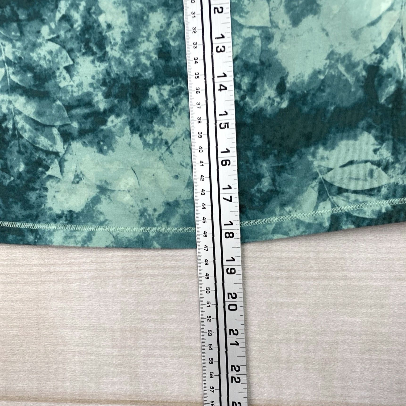 Old Navy Old Navy Sports Bra XXL Powerchill Light Support Green Racerback Wireless 2XL Plus Size Shaped Bra Women Activewear Size ONE SIZE - 5 Thumbnail
