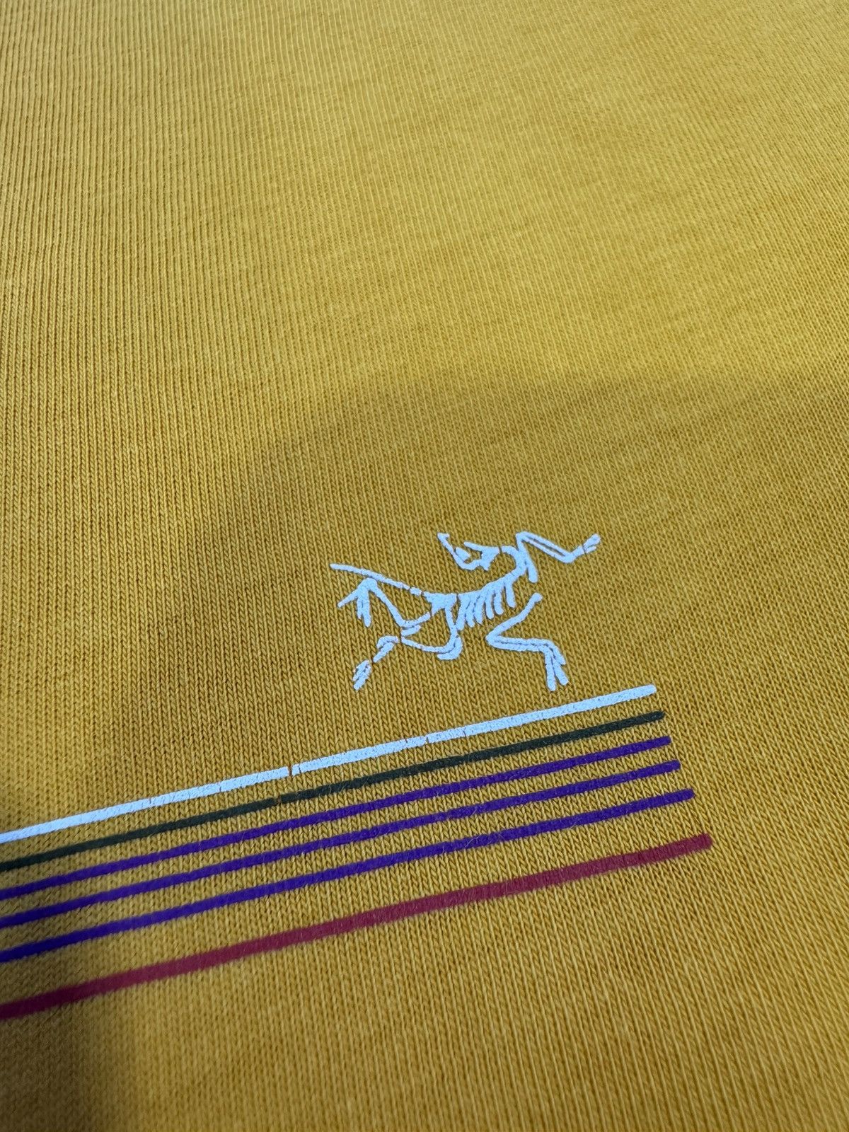 Arc'teryx Vintage Arcteryx T-Shirt Size US L / EU 52-54 / 3 - 7 Thumbnail