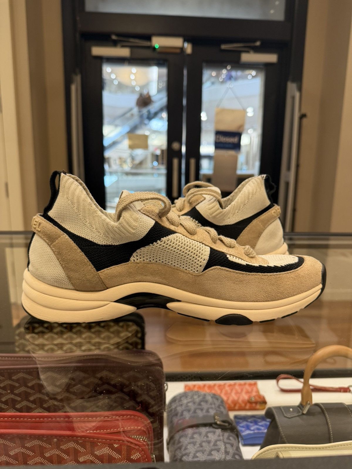 Chanel Chanel Sock Runner Sneakers - White/Grey Size US 9 / EU 42 - 3 Thumbnail