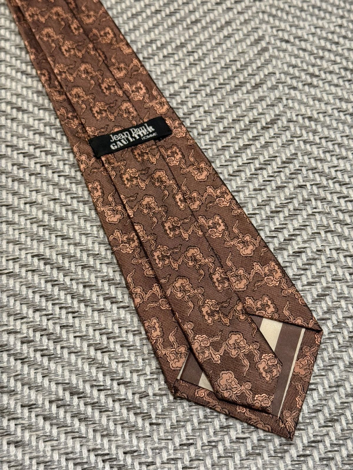 Jean Paul Gaultier Jean Paul Gaultier Vintage Tie Totem Cloud Jacquard Symbols Size ONE SIZE - 5 Thumbnail