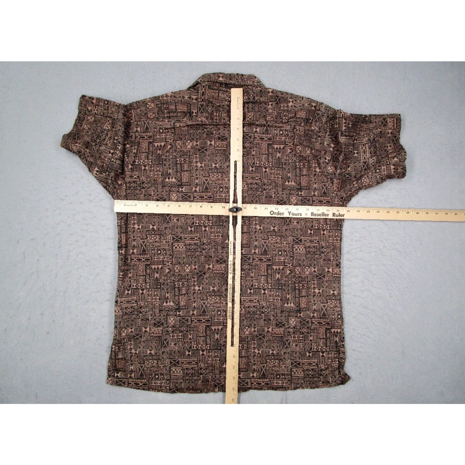 Tori Richard TORI RICHARD Men's Hawaiian Button-Up Shirt Medium Brown Cotton Lawn Geometric Print Retro Tropical Size US M / EU 48-50 / 2 - 5 Thumbnail