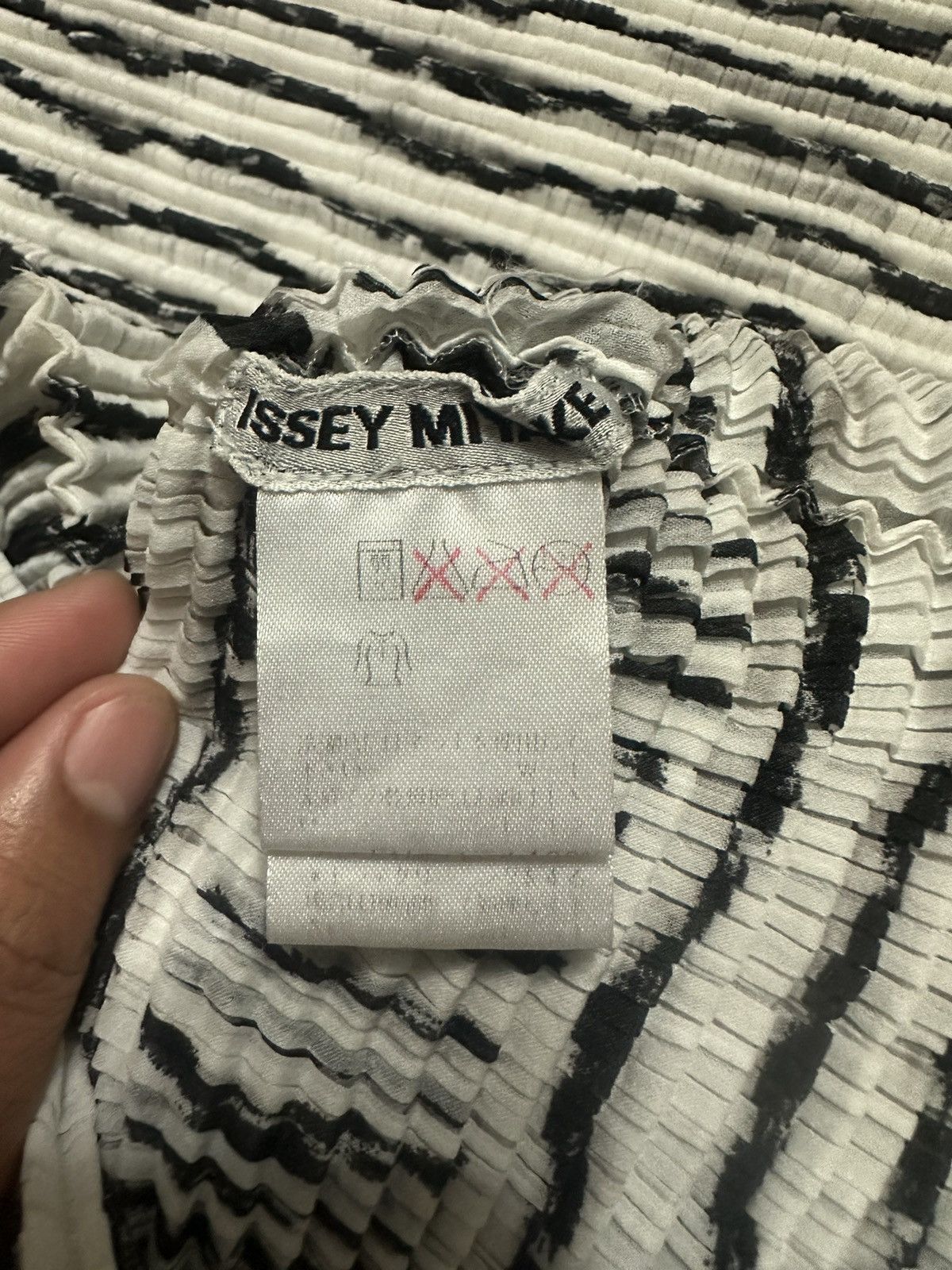 Issey Miyake GRAIL ‼️ Pleated Long Sleeve Top Size US L / EU 52-54 / 3 - 3 Thumbnail