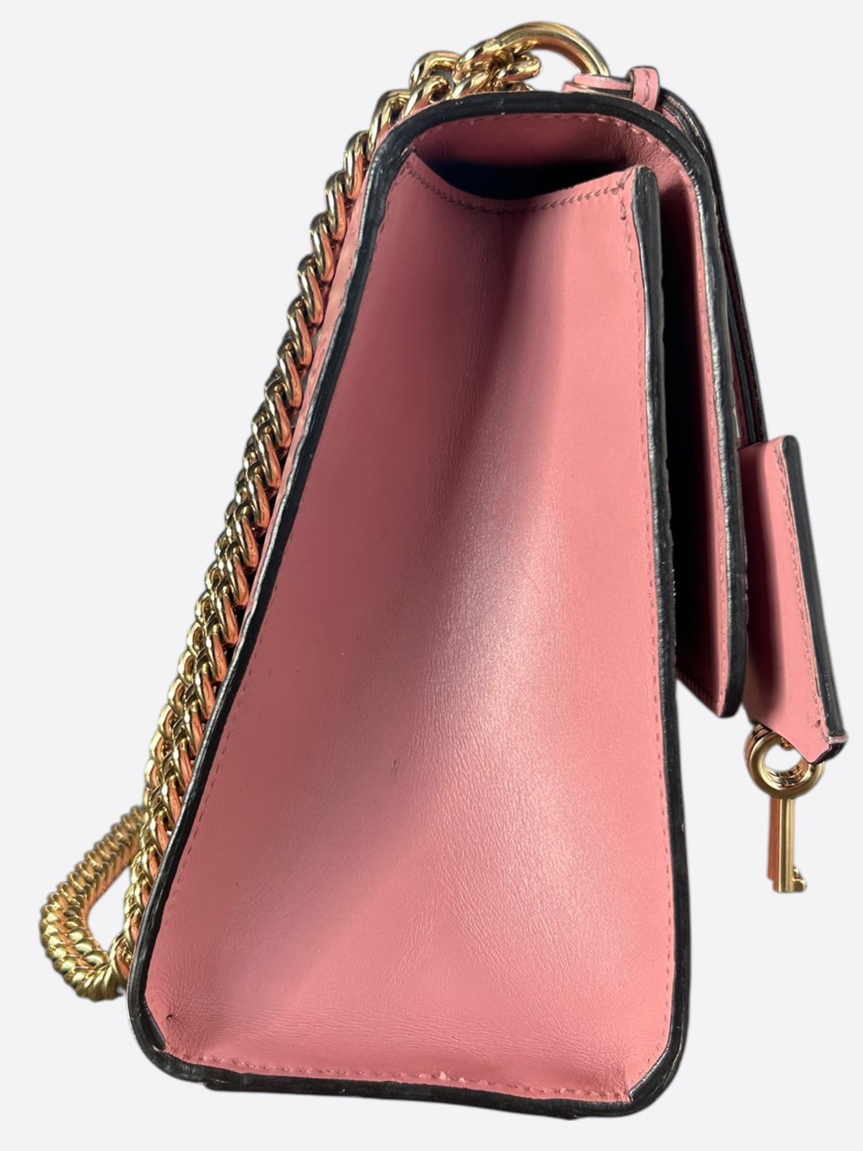 Gucci Gucci Pink Embossed GG Monogram Medium Shoulder Bag Size ONE SIZE - 2 Thumbnail
