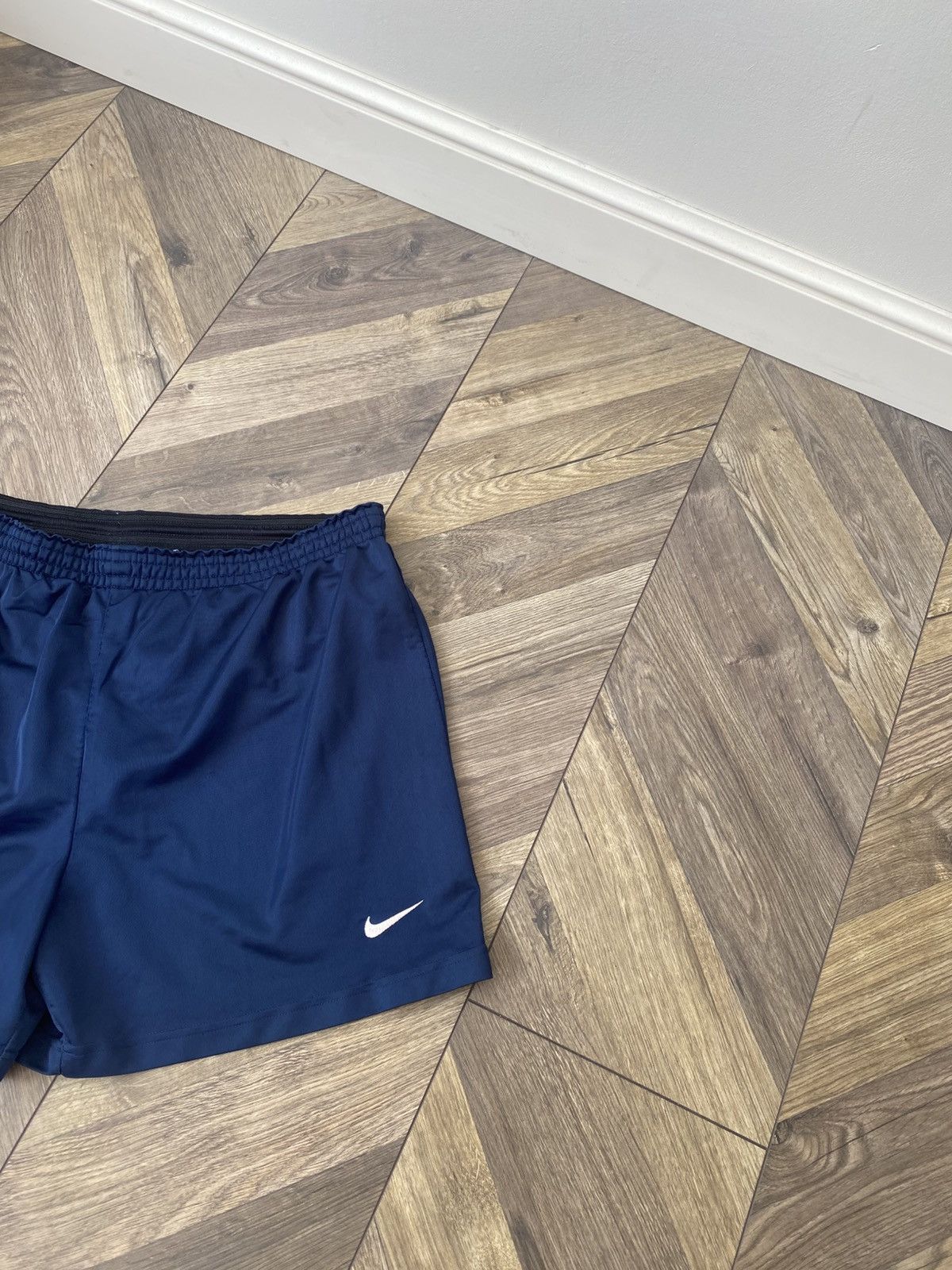 Nike Vintage Nike 90s shorts Size US 35 - 3 Thumbnail
