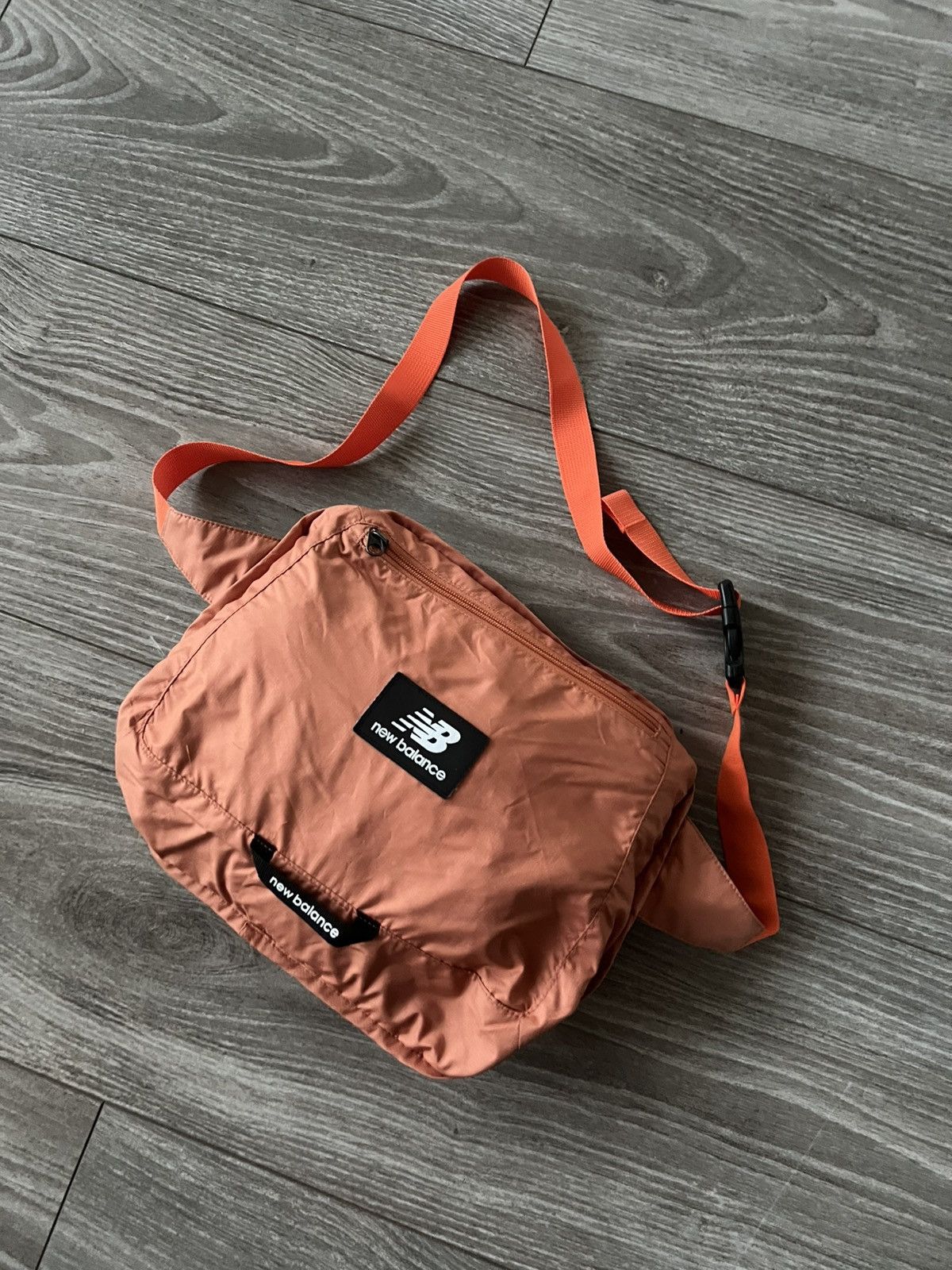 New Balance New Balance Athletics Terrain Packable Shoulder Bag Anorak Size US M / EU 48-50 / 2 - 23 Thumbnail