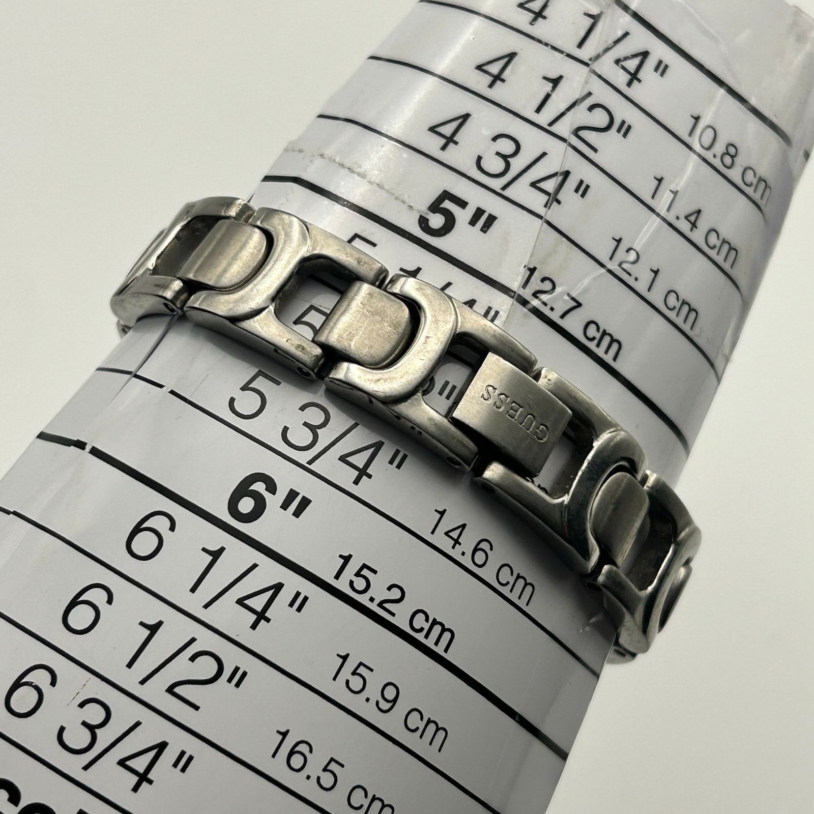 Guess Guess Silver Tone Women’s Watch Working New Battery Size ONE SIZE - 8 Thumbnail