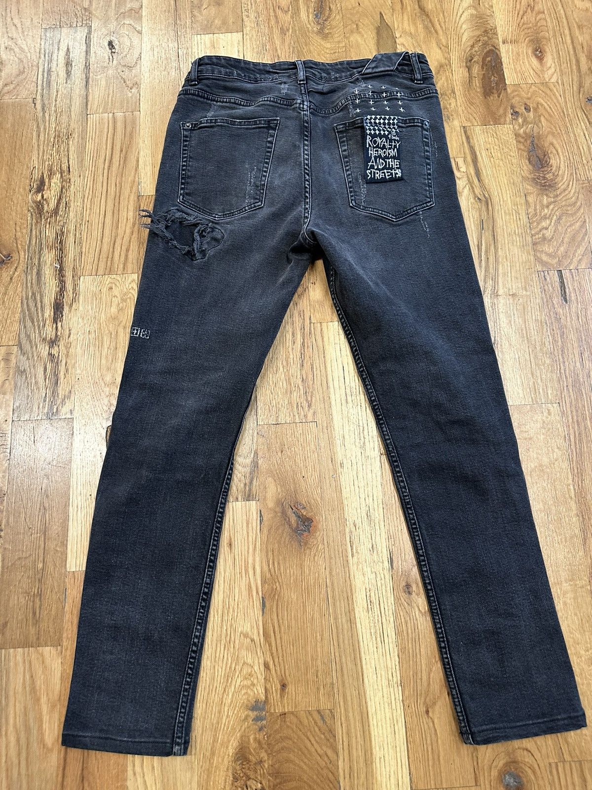 Ksubi Ksubi Knee Patch Gray Denim Jeans Size 32 Size US 32 / EU 48 - 2 Thumbnail