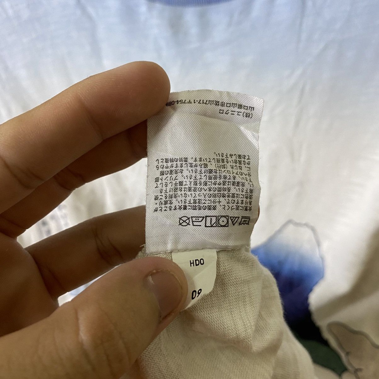 Vintage Japanese Ancient Artwork Hokusai Blue Collaboration T Shirt Size US M / EU 48-50 / 2 - 5 Thumbnail