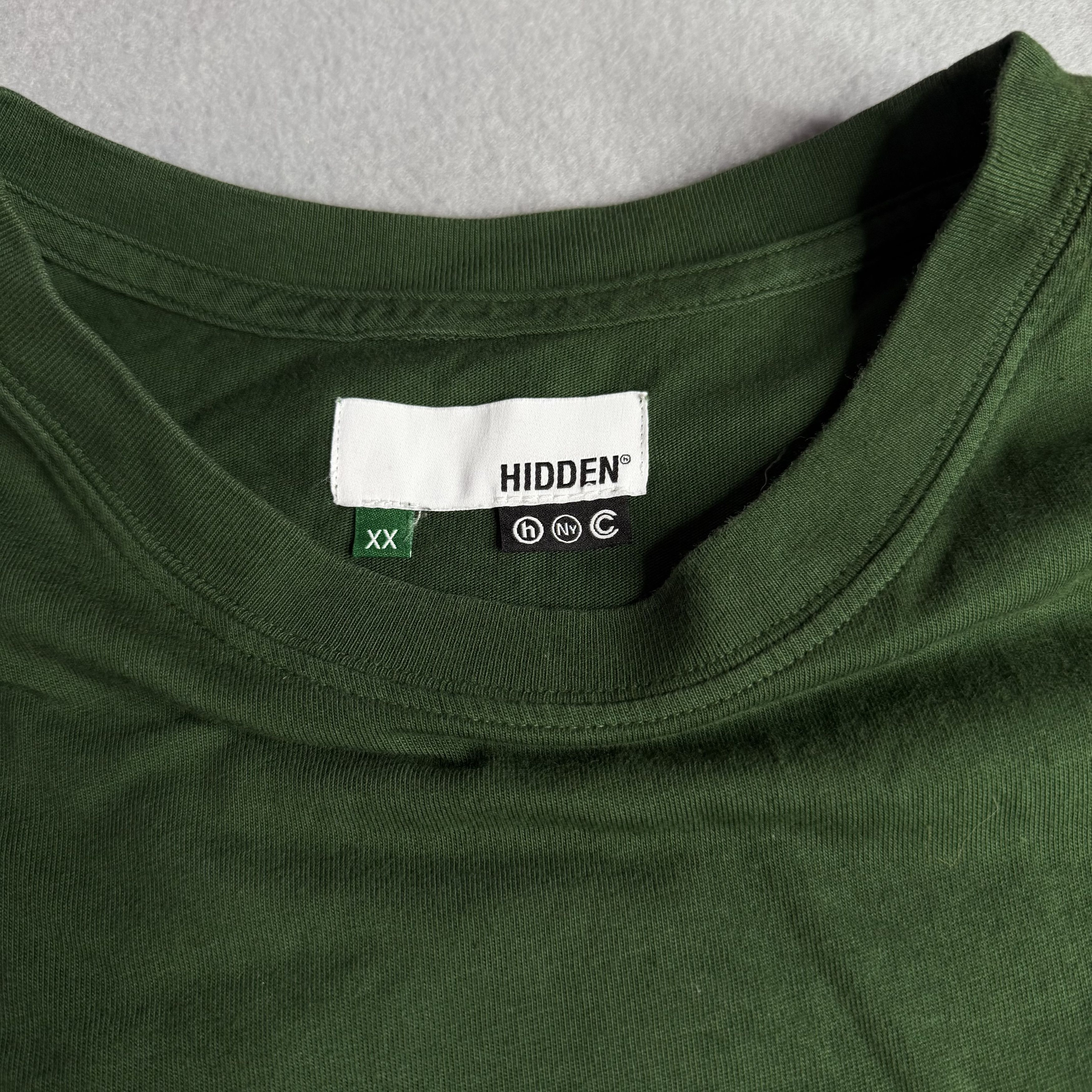 HIDDEN Hidden NY forest green graphic t-shirt Size US XXL / EU 58 / 5 - 4 Thumbnail
