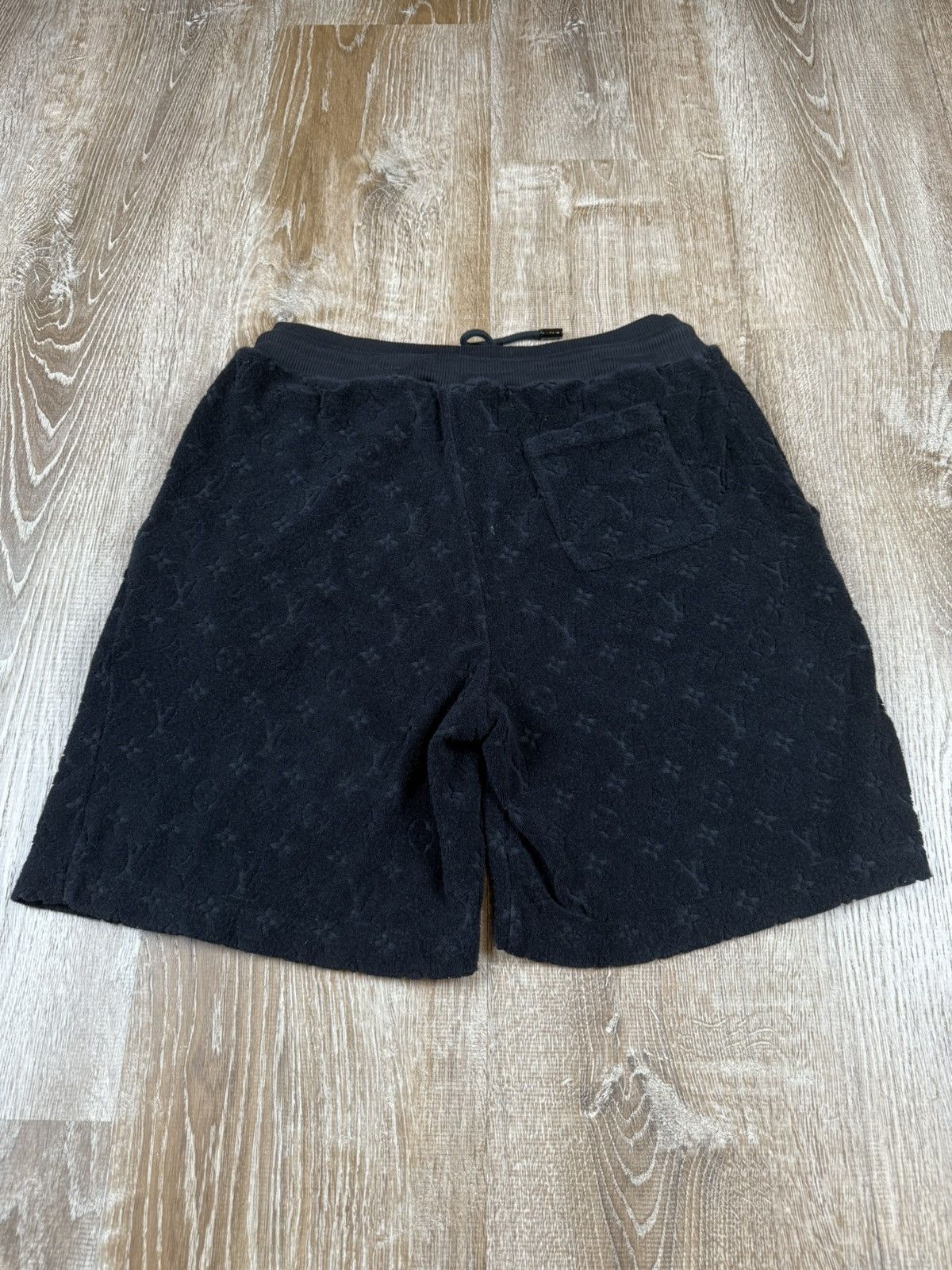 Louis Vuitton Louis Vuitton Damier French Terry Sweatshorts Size US 29 - 2 Thumbnail