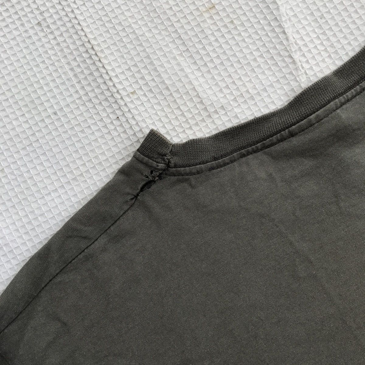 Fruit Of The Loom Candada tshirt by fruit of the loom Size US M / EU 48-50 / 2 - 12 Thumbnail