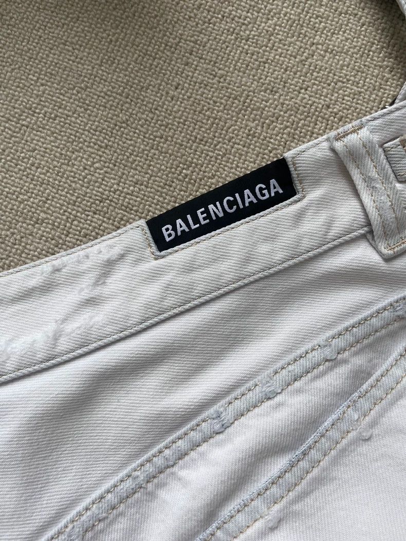 Balenciaga Balenciaga Solid color wide leg jeans with multiple pocket Size US 36 / EU 52 - 3 Thumbnail