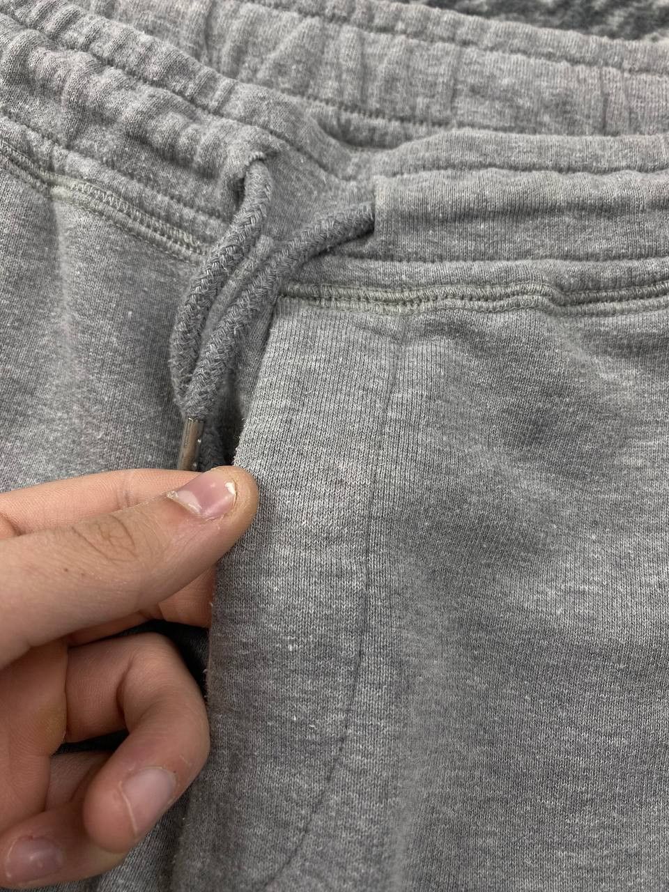 C.P. Company Cp Company Light Fleece Cargo Shorts Men Size L Gray Size US 34 / EU 50 - 11 Thumbnail