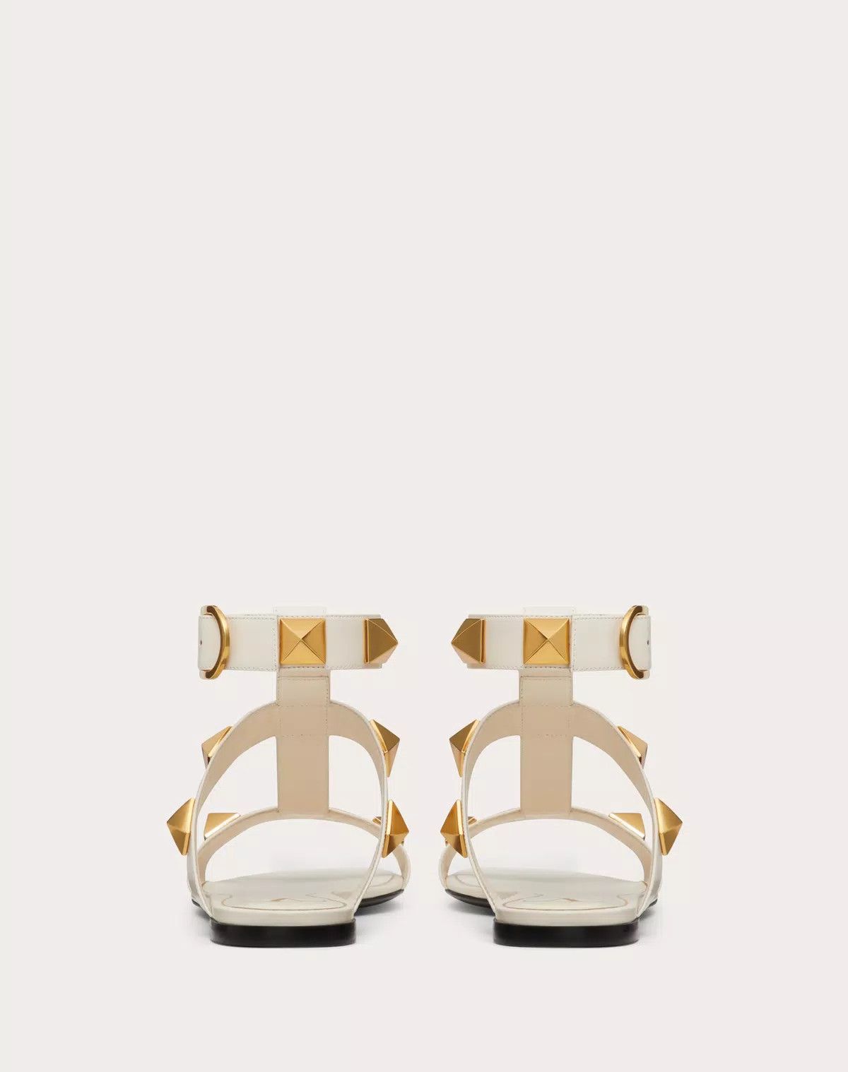 Valentino o1s1wg110625 Roman Stud Flat Calfskin Sandal in White Size US 12 / IT 42 - 3 Thumbnail