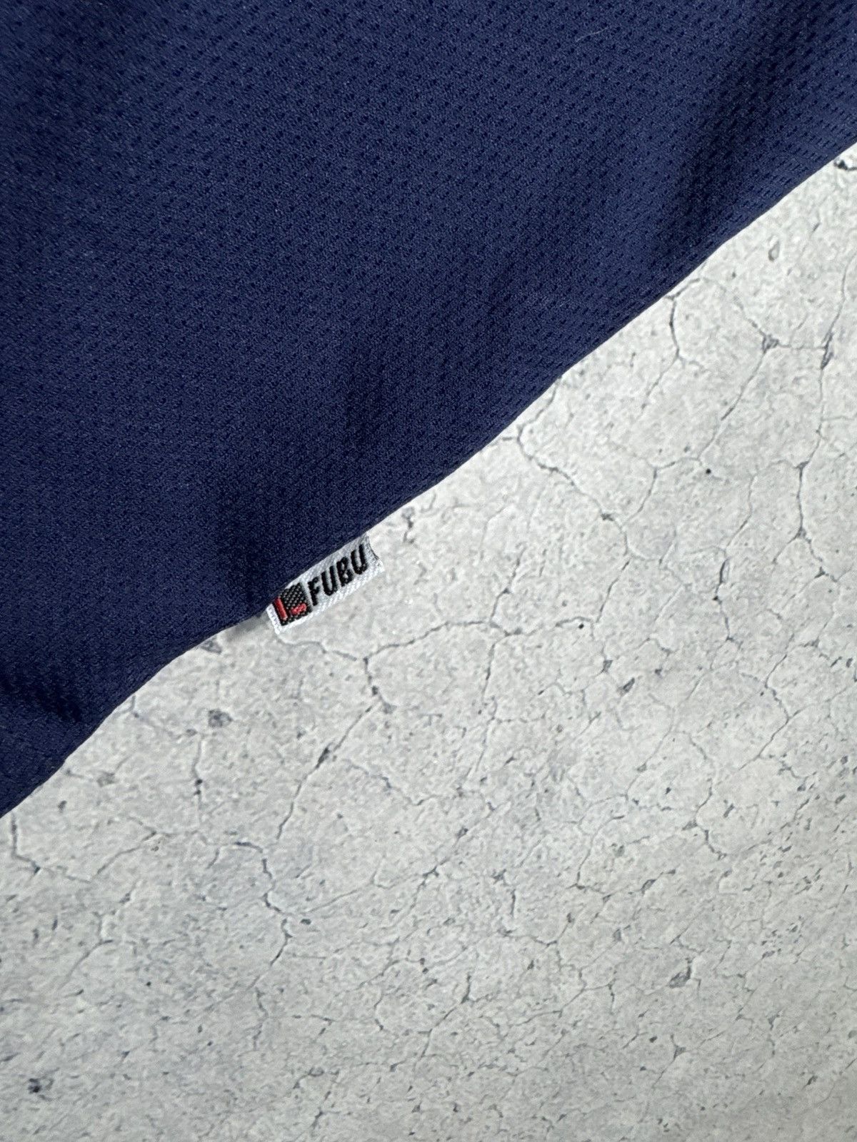 Fubu Fubu Sports Vintage Jersey T-Shirt Big Logo Size US L / EU 52-54 / 3 - 10 Thumbnail